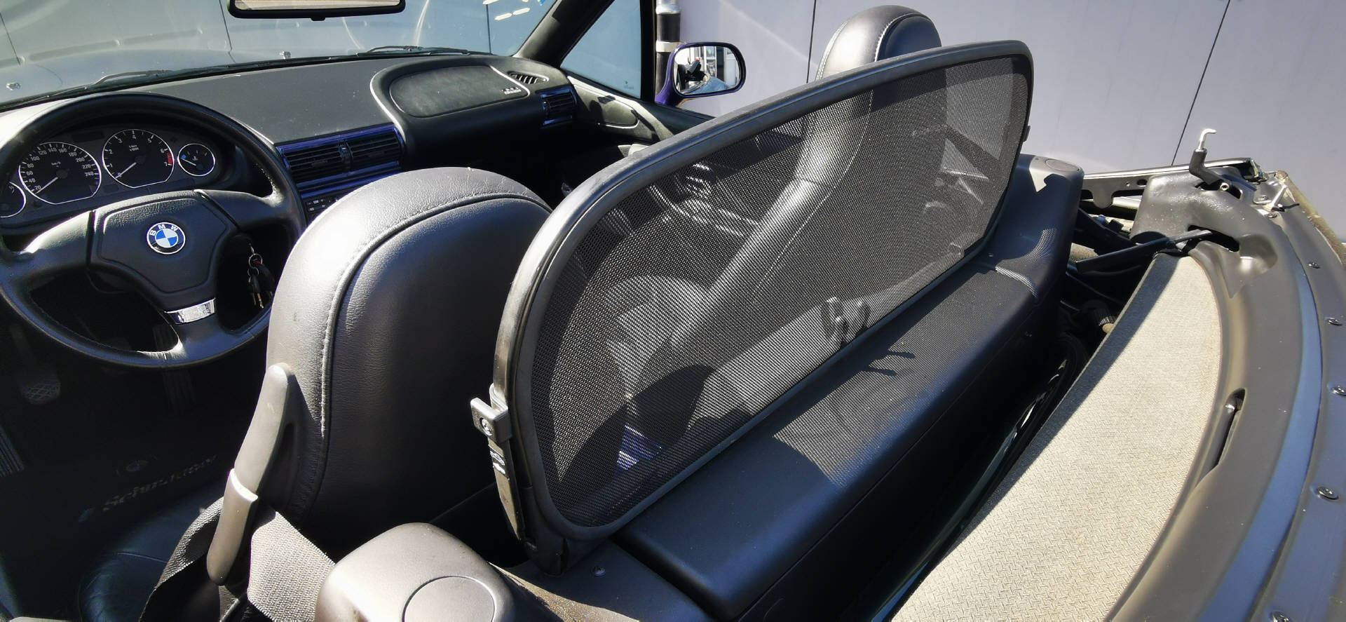 BMW Z3 2.8i Roadster-image-15