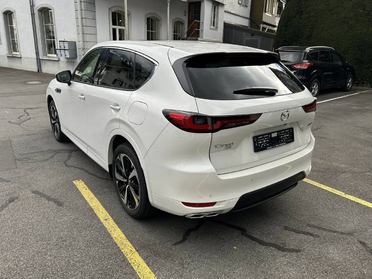 MAZDA CX-60 2.5 PHEV Takumi-image-4