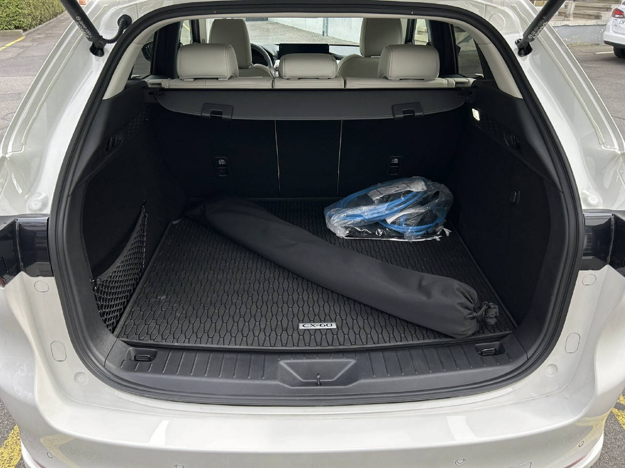 MAZDA CX-60 2.5 PHEV Takumi-image-10