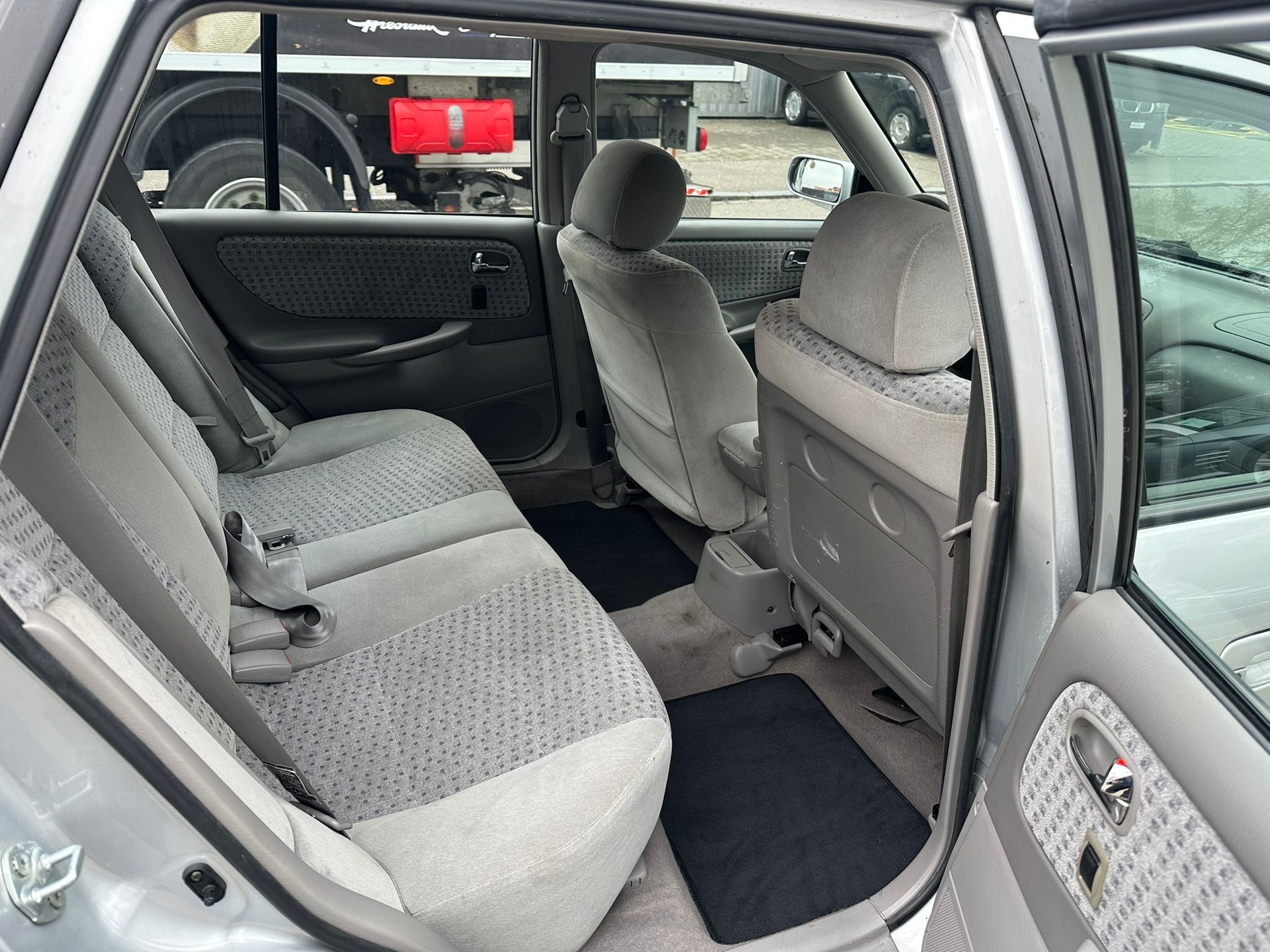 MAZDA 626 2.0i-16V HPV-image-14