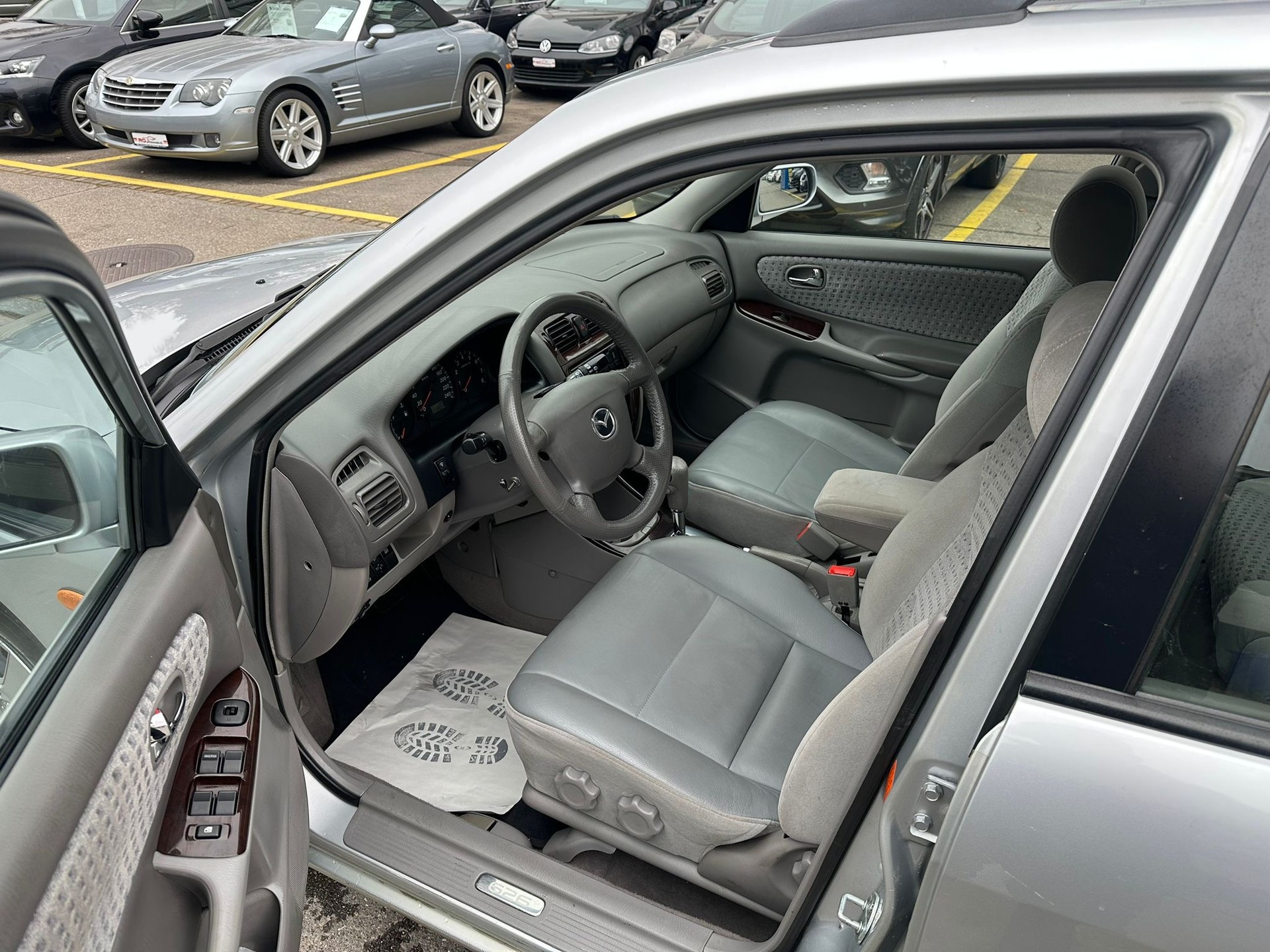 MAZDA 626 2.0i-16V HPV-image-8