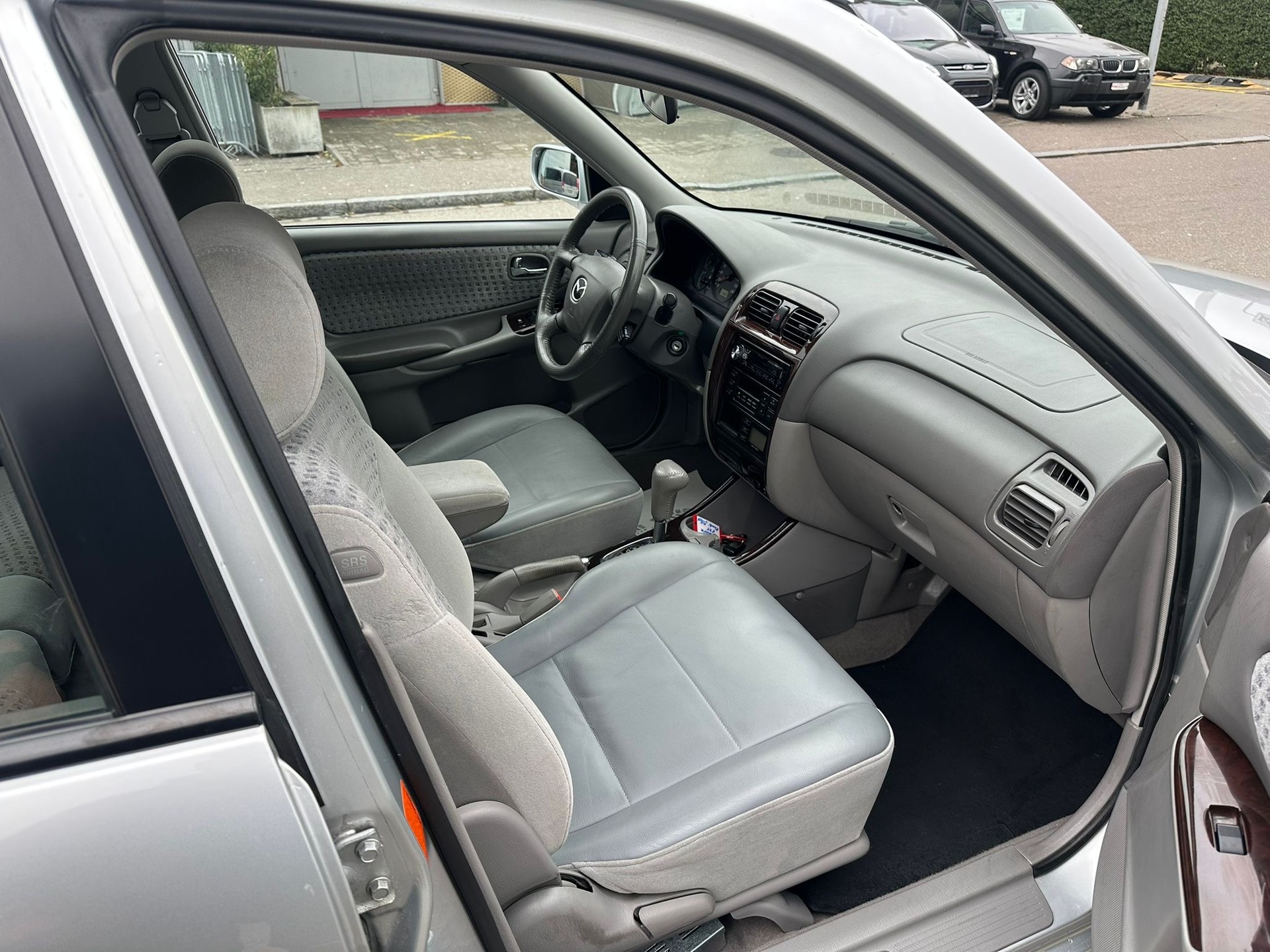 MAZDA 626 2.0i-16V HPV-image-16