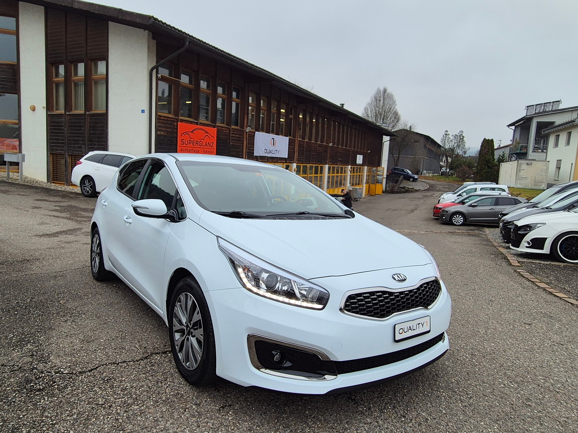 KIA Cee'd Sportswagon 1.6 GDi Swiss Champion DCT-image-19