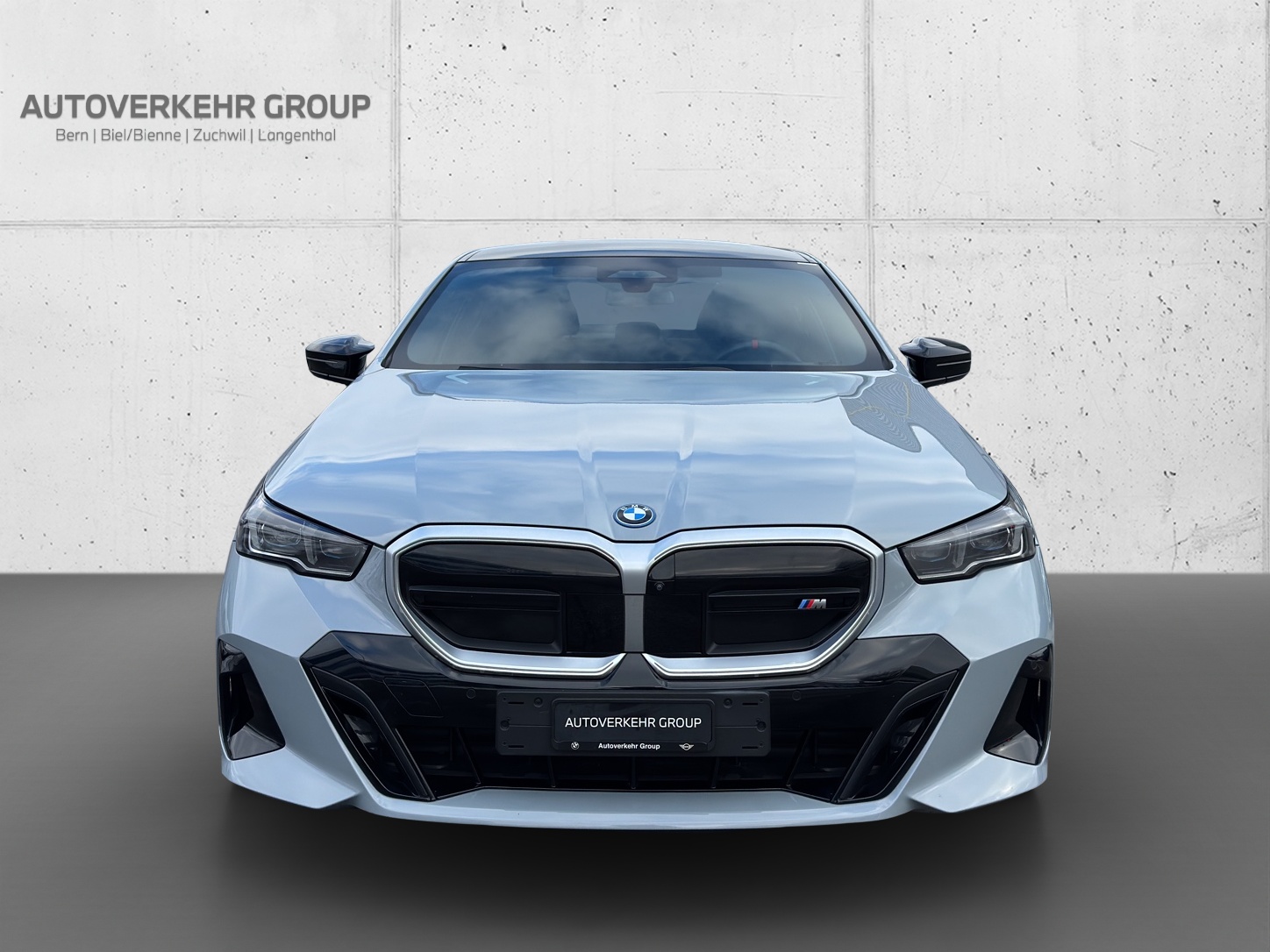 BMW i5 M60 xDrive-image-8