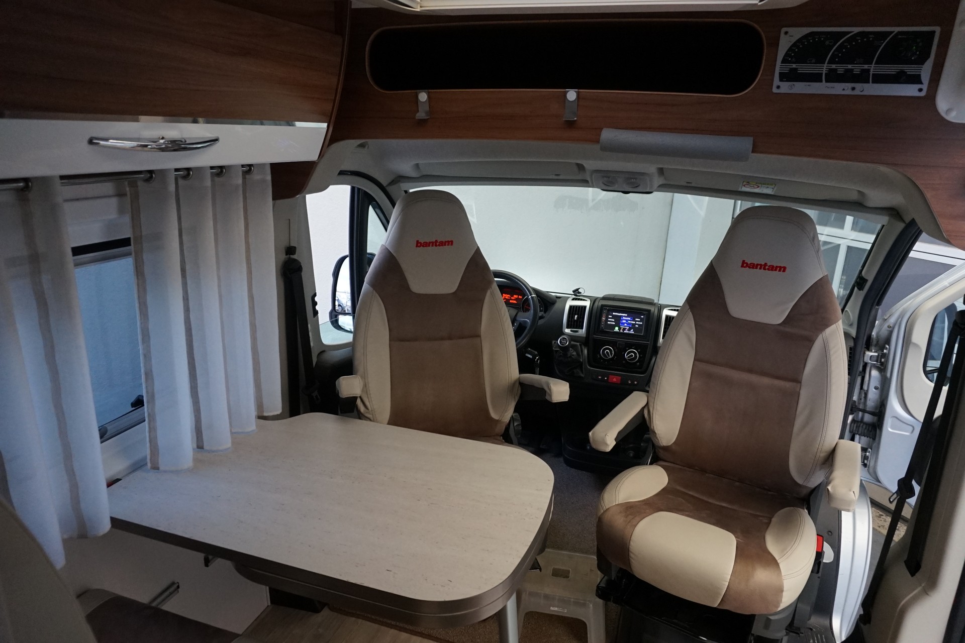 PILOTE Fiat Ducato 2.3 Diesel 131PS V630 F/J mit Längsbetten "aus erster Hand"-image-15