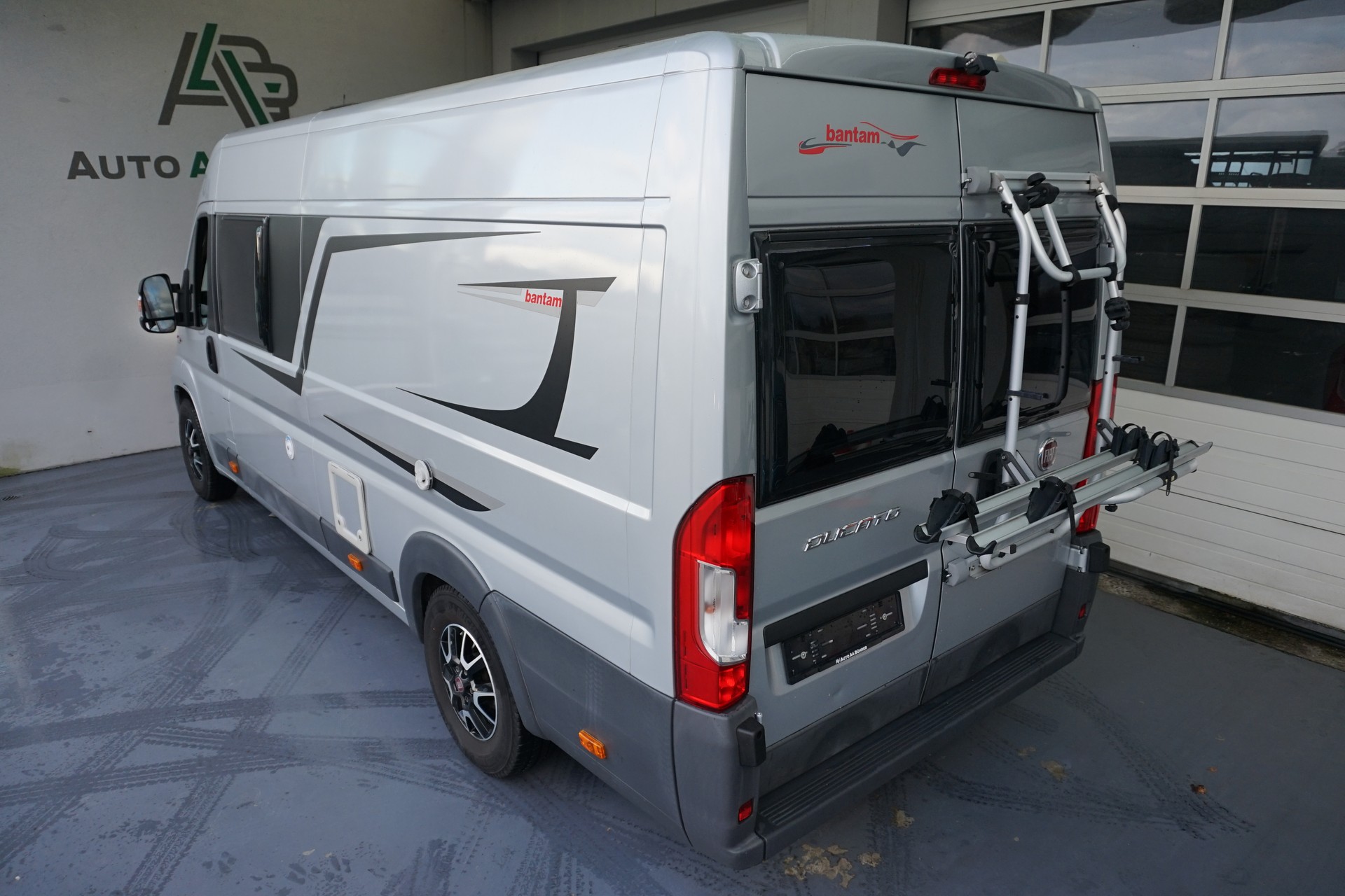 PILOTE Fiat Ducato 2.3 Diesel 131PS V630 F/J mit Längsbetten "aus erster Hand"-showroom-element-2