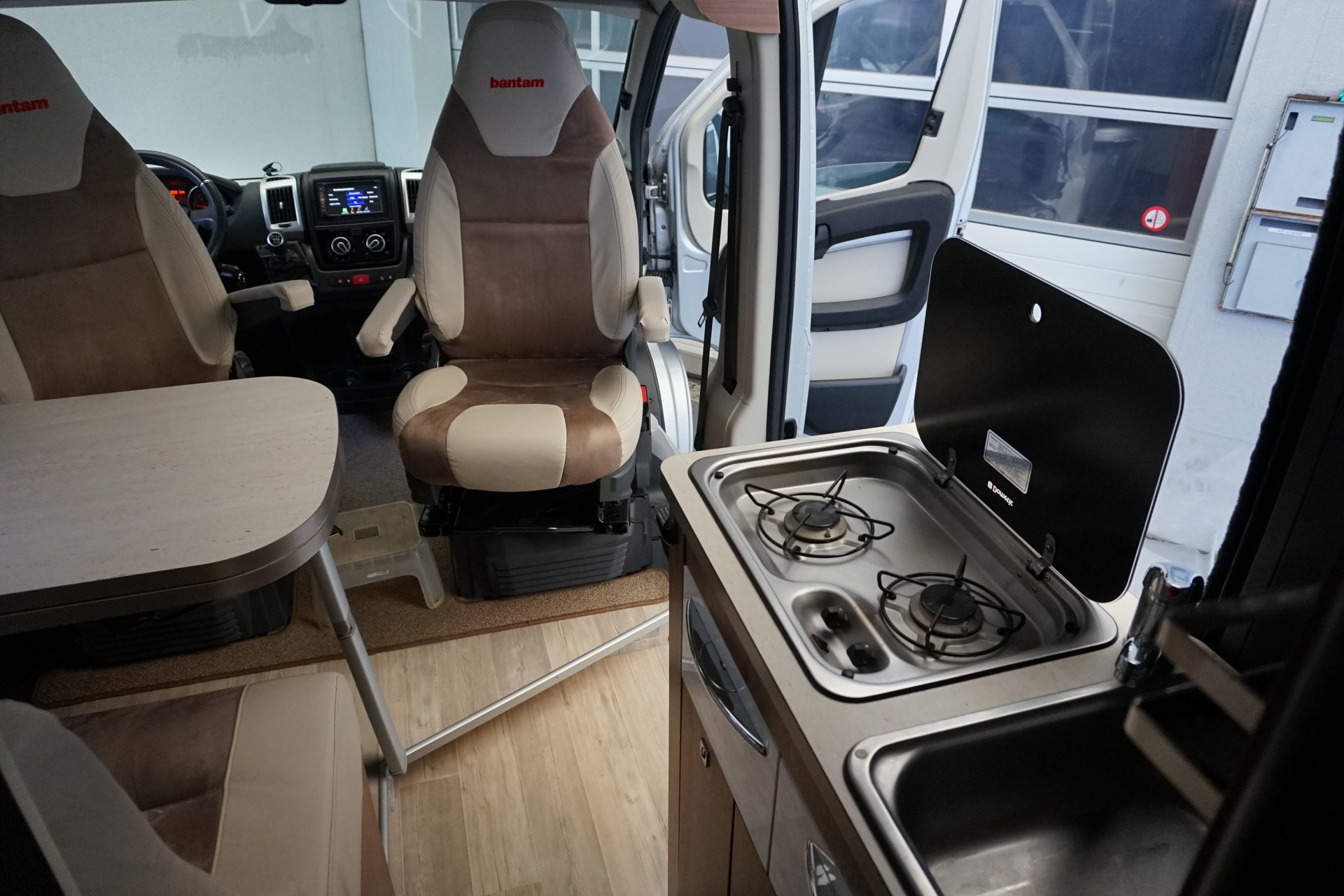 PILOTE Fiat Ducato 2.3 Diesel 131PS V630 F/J mit Längsbetten "aus erster Hand"-image-18