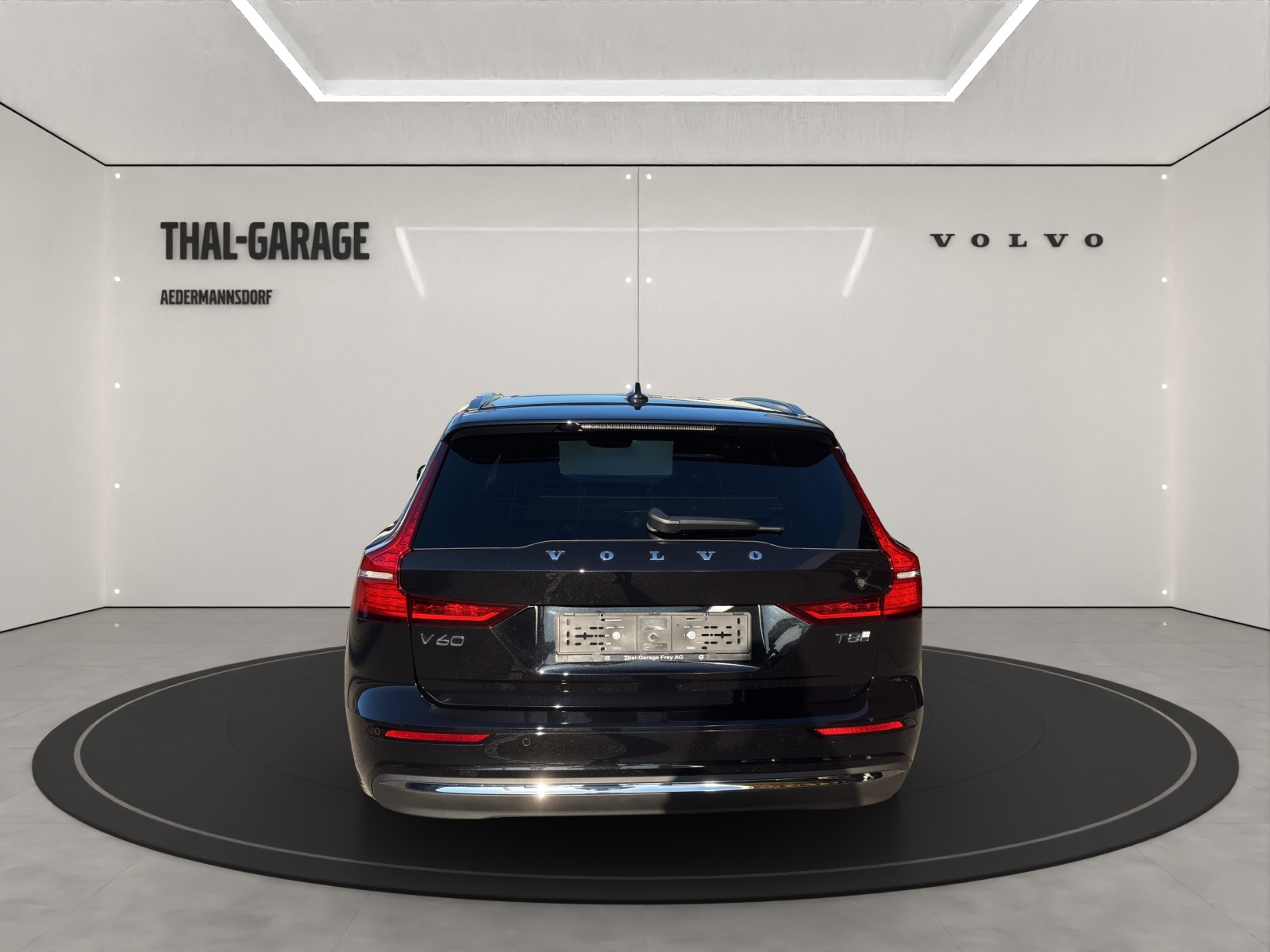 VOLVO V60 2.0 T8 TE Ultra Bright eAWD-showroom-element-3