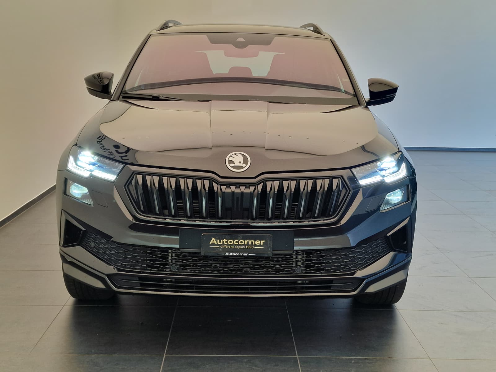 SKODA Karoq 2.0 TSI SportLine 4x4 DSG-showroom-element-3