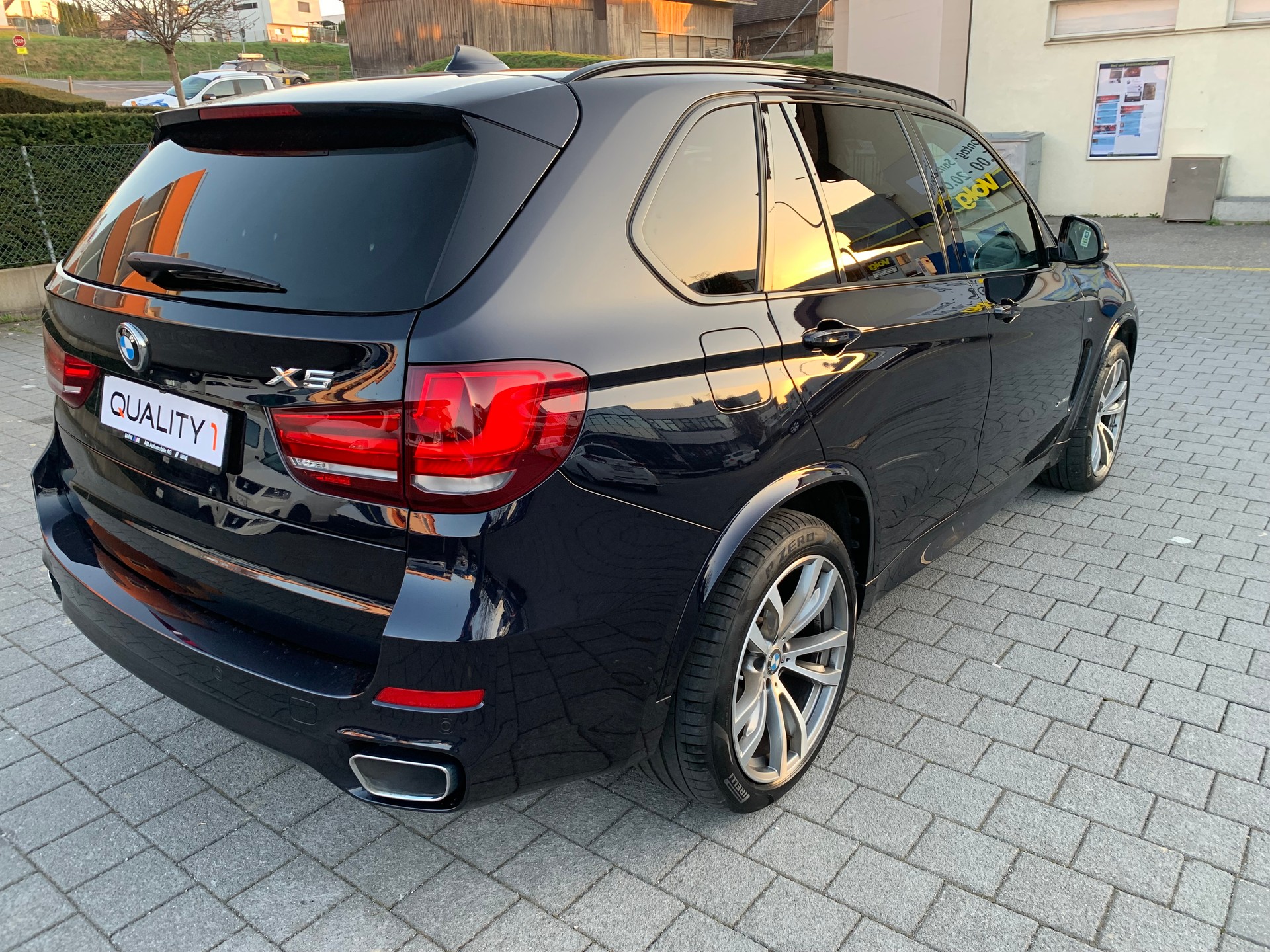 BMW X5 xDrive 40d Pure M Sport Plus Steptronic-image-2