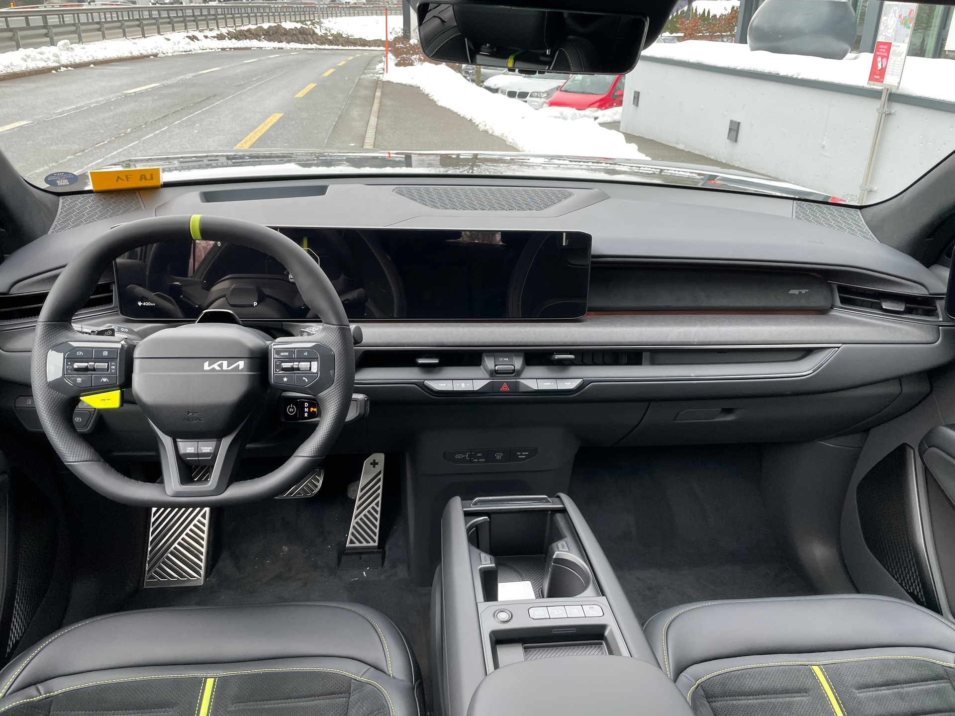 KIA EV9 99,8 kWh GT 4x4 mit Panorama Schiebedach und Digitale Rückspiegel-image-20