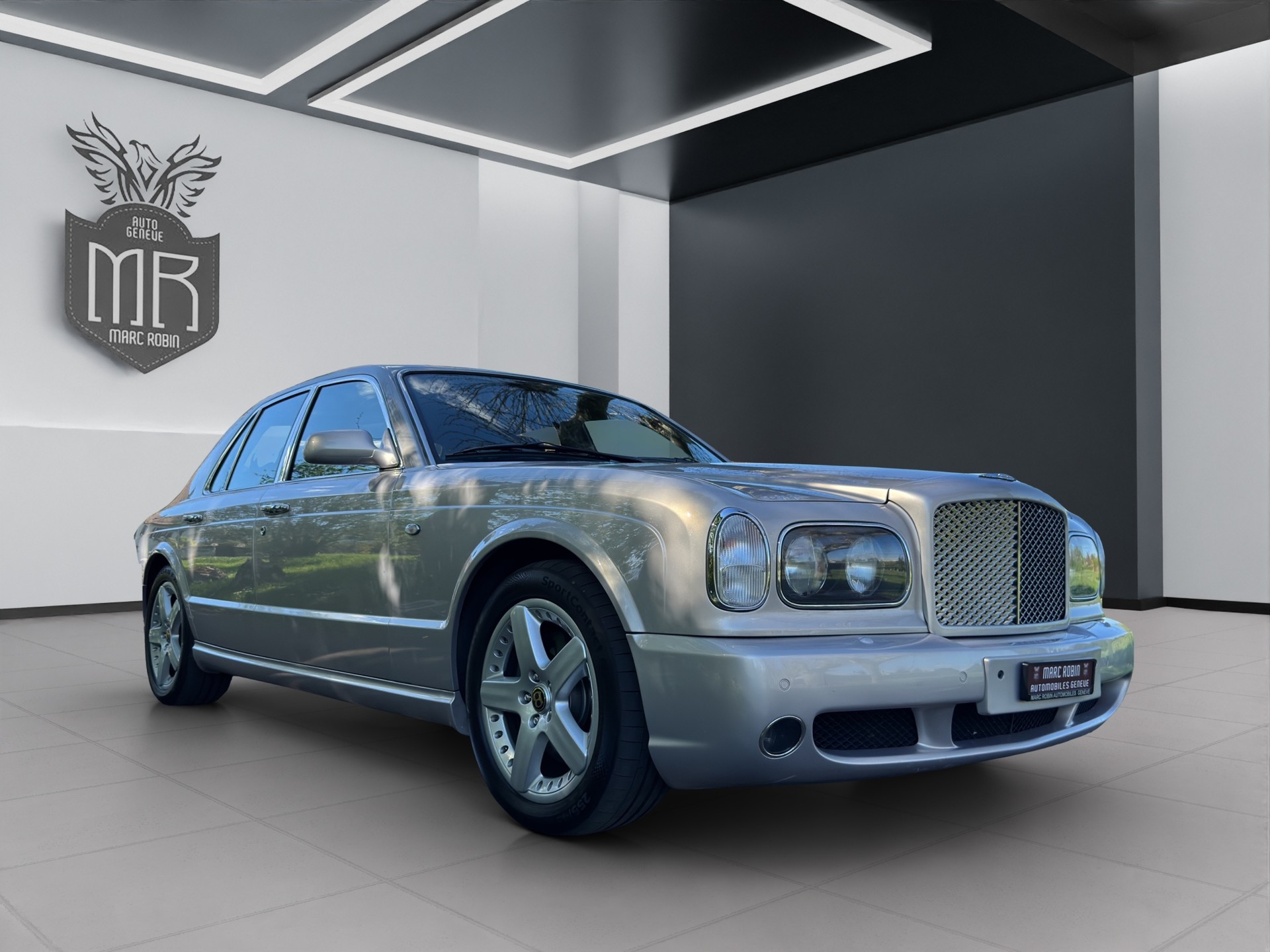 BENTLEY Arnage T-image-7
