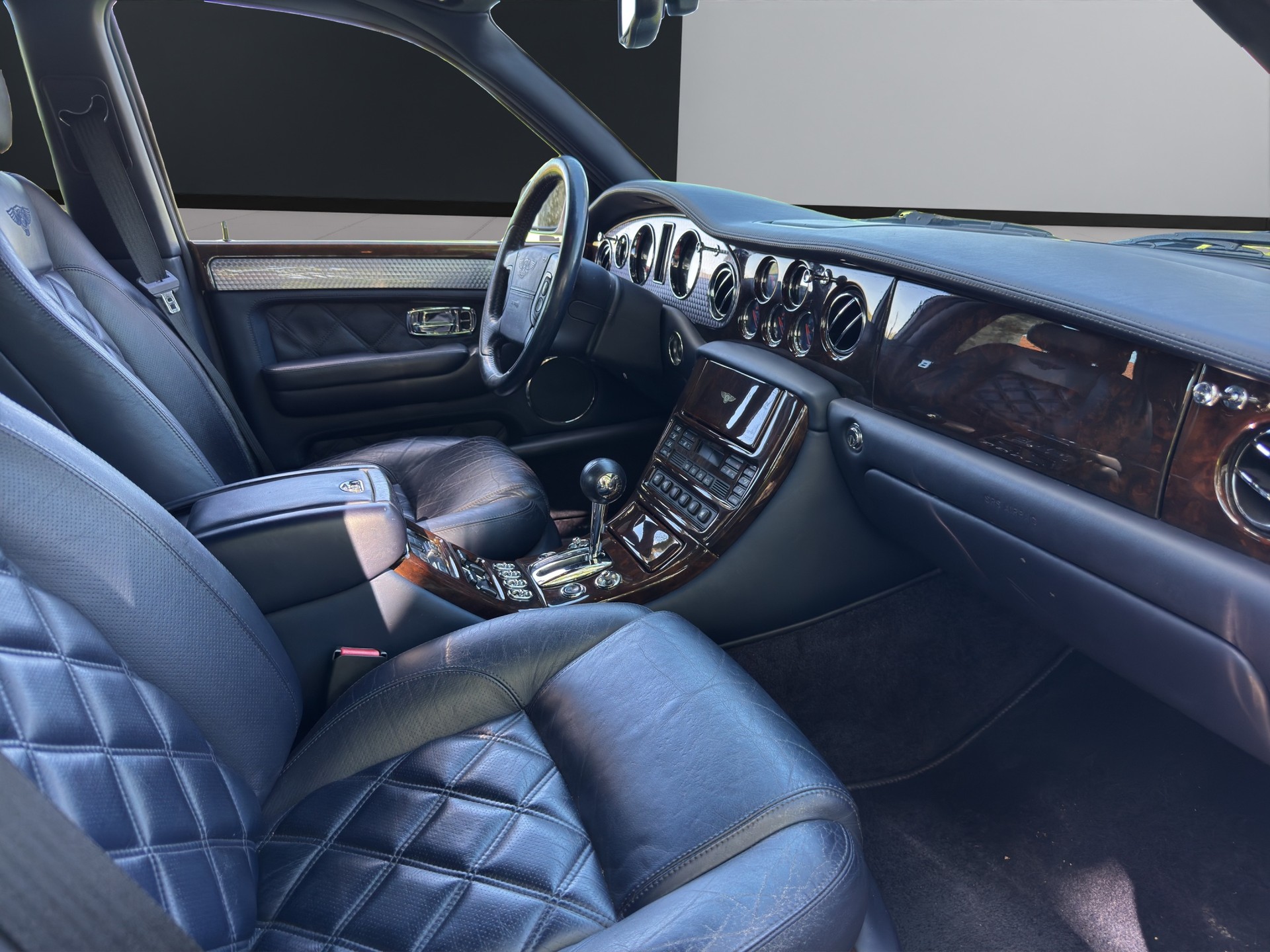BENTLEY Arnage T-image-15