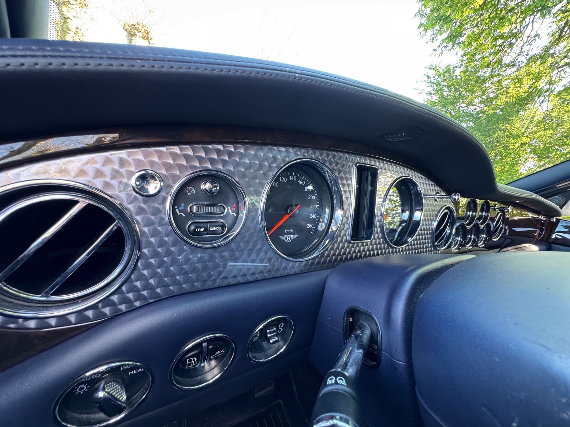 BENTLEY Arnage T-image-10