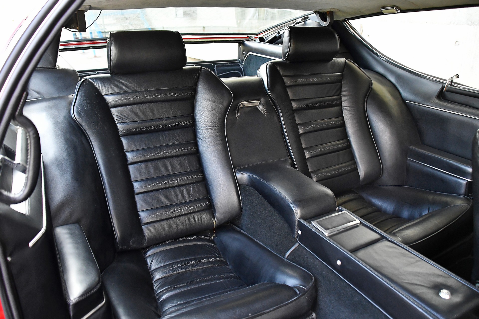 LAMBORGHINI 400 GT Espada Series 2-image-10