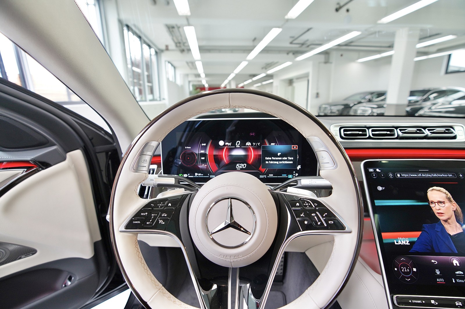 MERCEDES-BENZ S 450 L 4Matic AMG Line 9G-Tronic-image-9