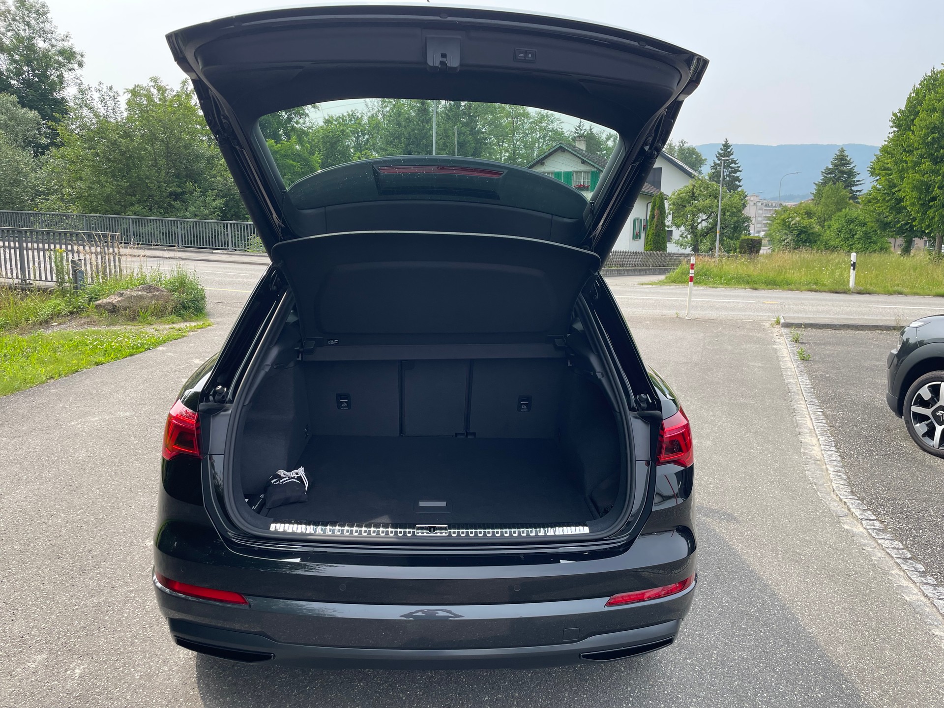 AUDI Q3 35 TFSI advanced Attraction S-tronic-image-11