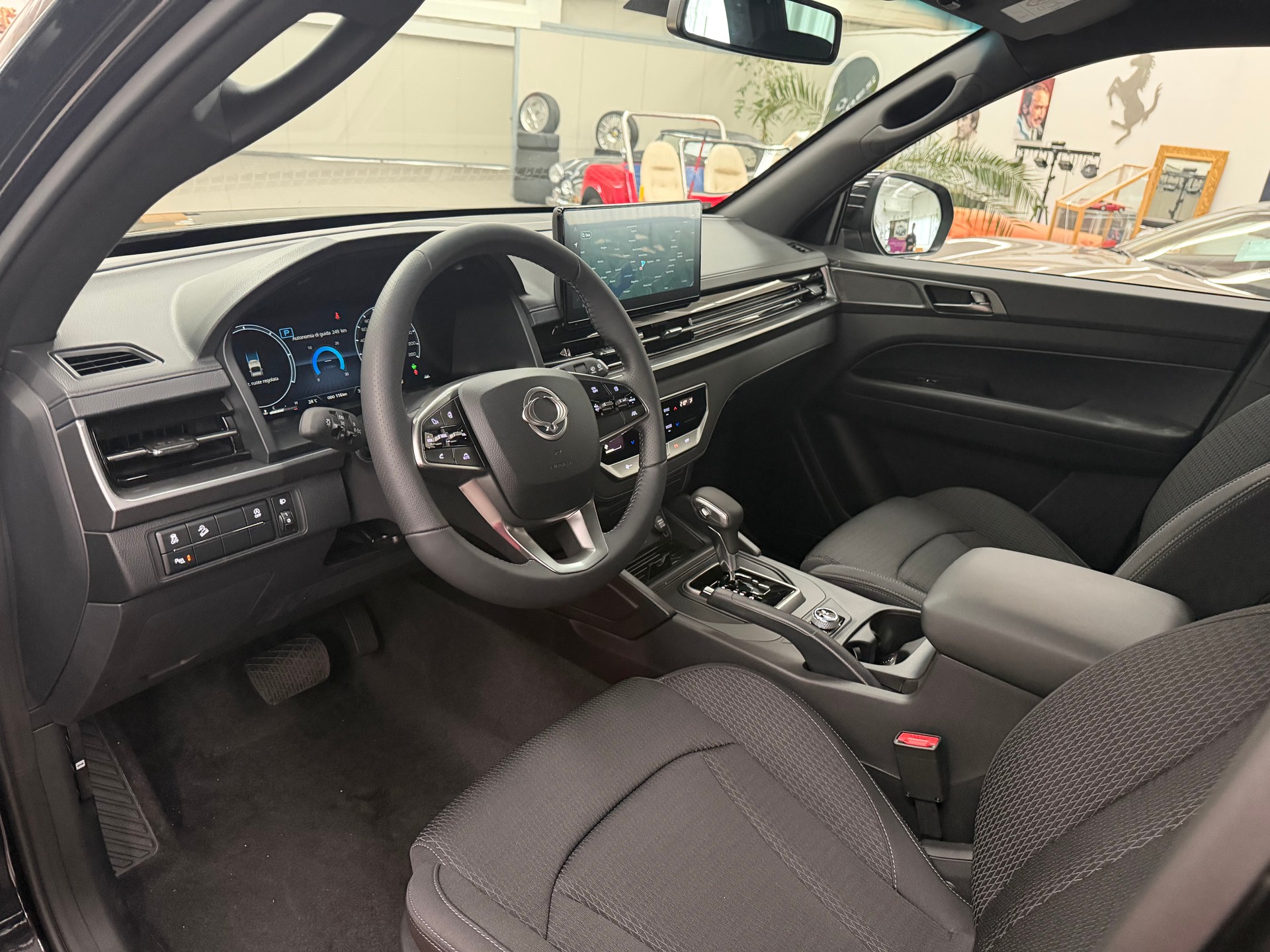 KGM-SsangYong Musso 2.2 Platinum 4WD A-image-4