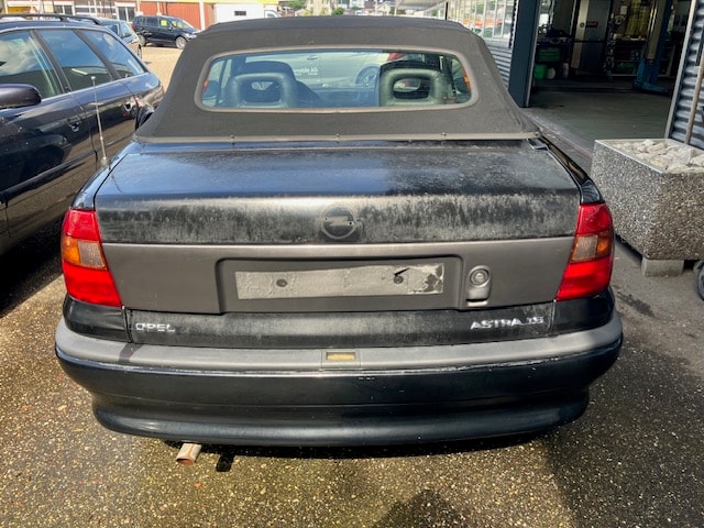 OPEL Astra Cabrio 1.6i Diamond Bertone-showroom-element-2
