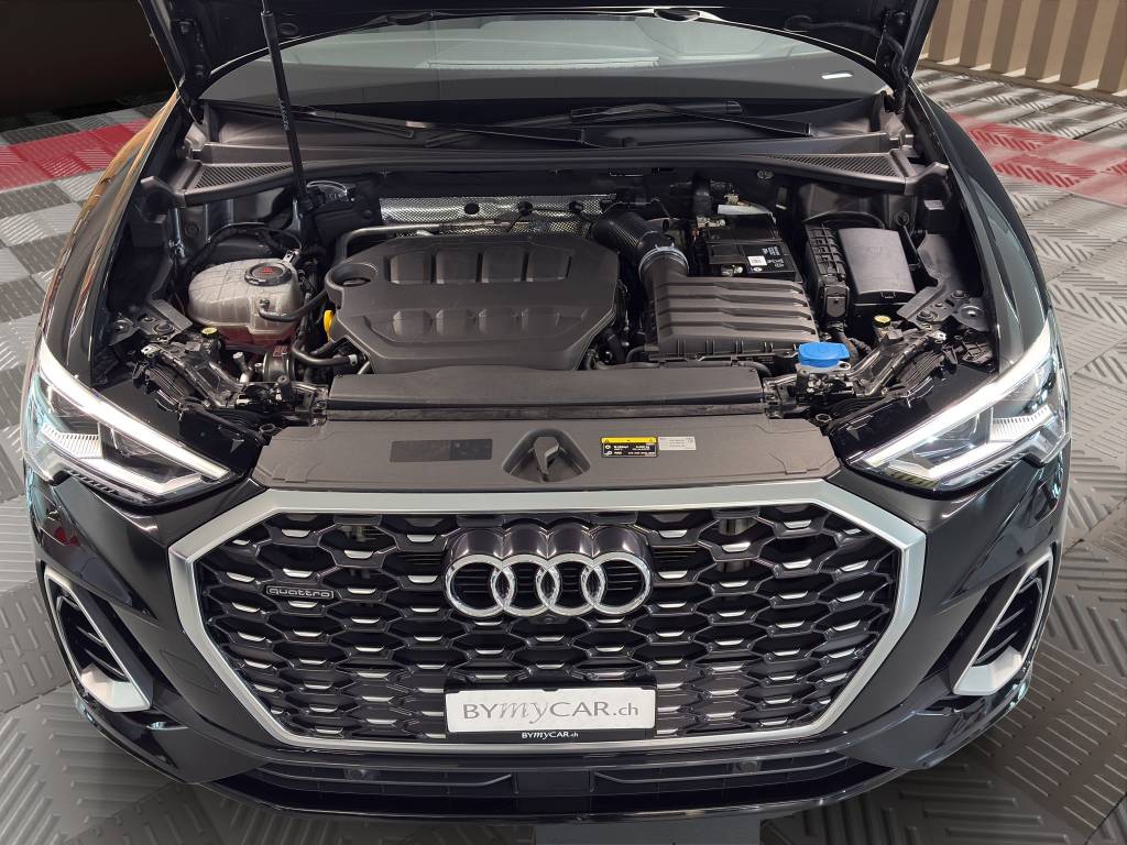 AUDI Q3 Sportback 45 TFSI S line quattro S-tronic-image-10