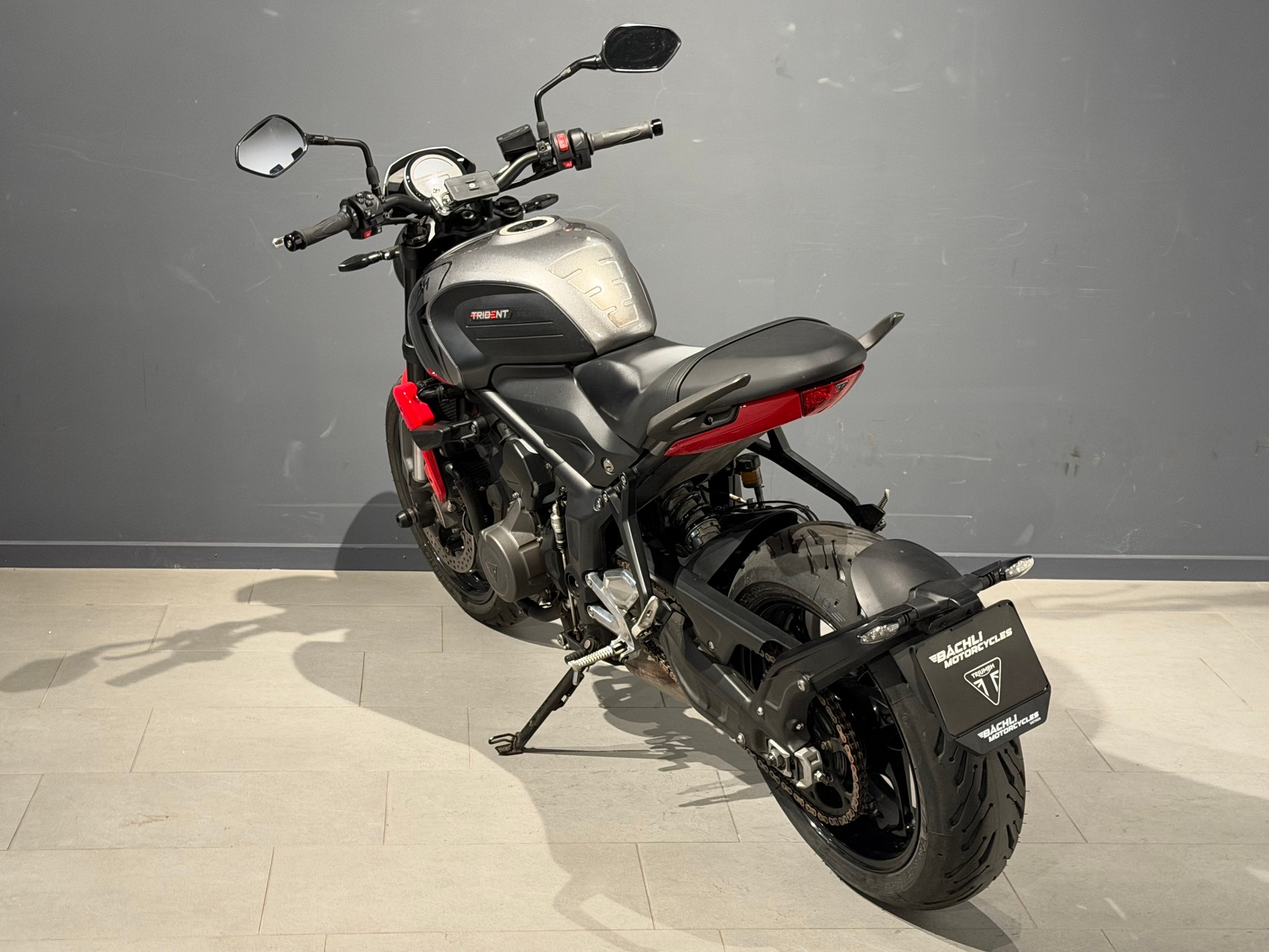 TRIUMPH Trident 660-image-4