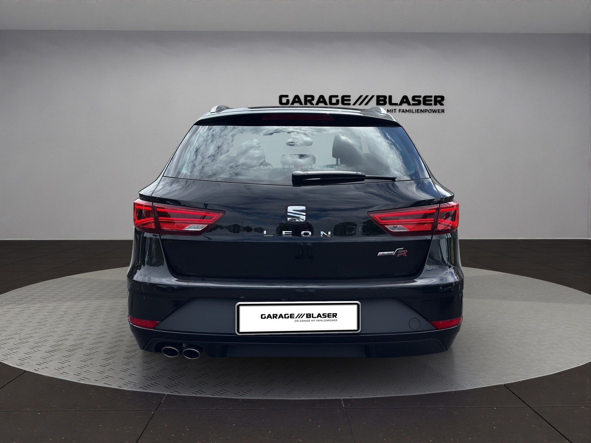 SEAT Leon ST 1.5 TSI EVO ACT SWISS FR DSG-showroom-element-3