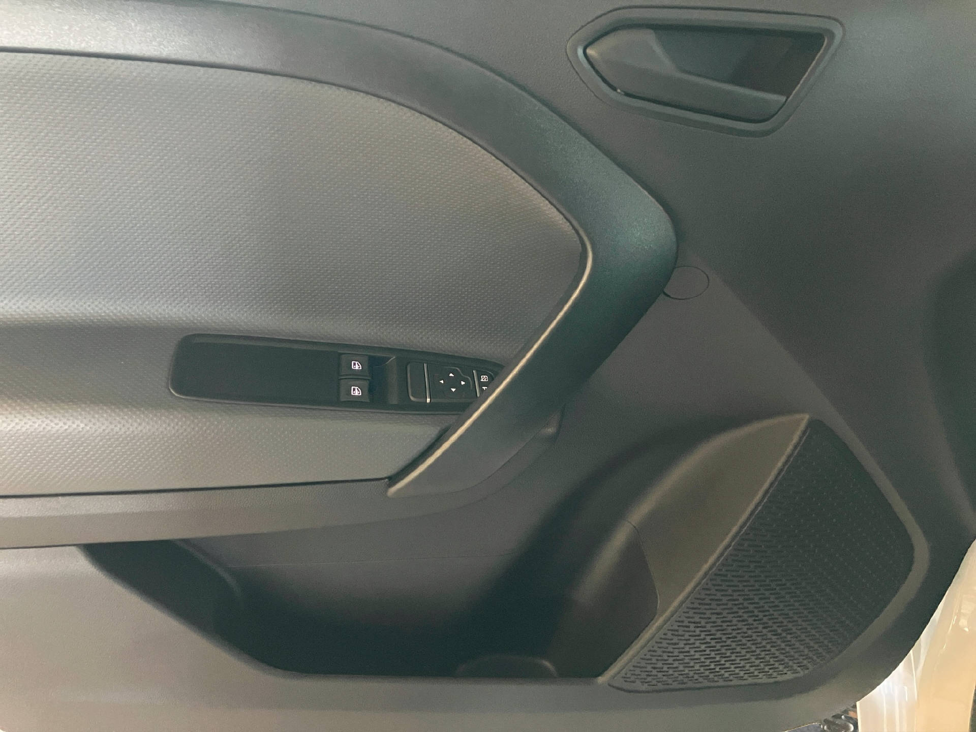 MERCEDES-BENZ eCitan Standard 2716mm S-image-12