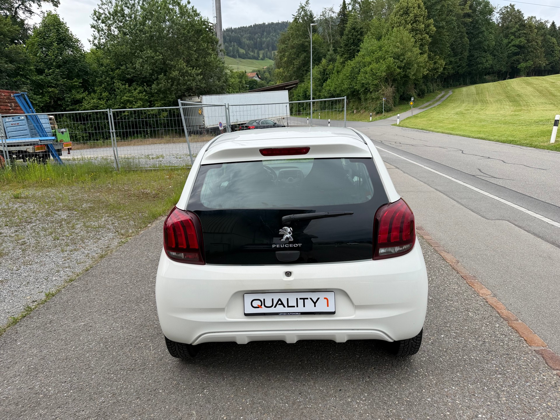 PEUGEOT 108 1.0 VTi Access-image-6
