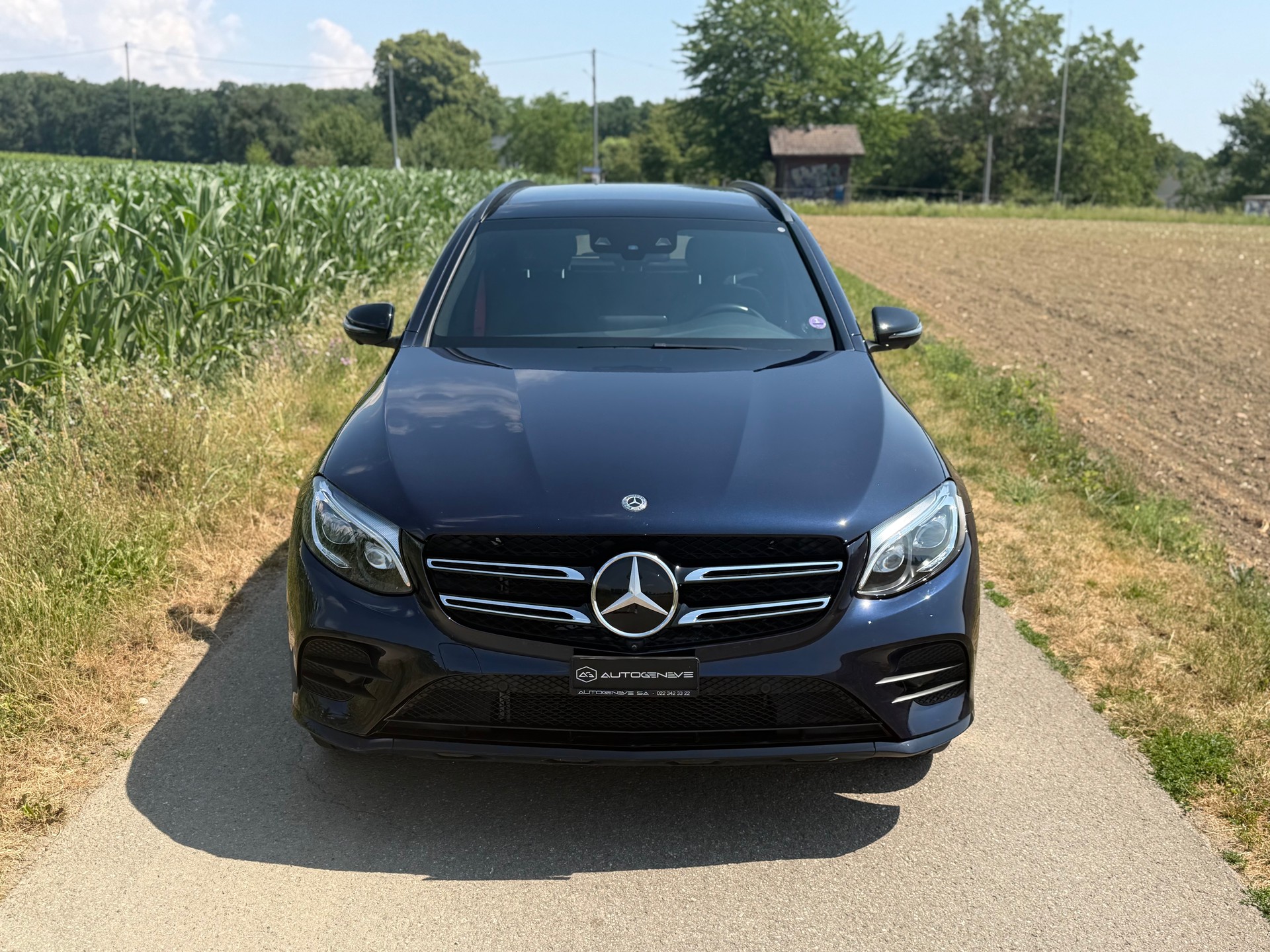 MERCEDES-BENZ GLC 300 4Matic AMG Line 9G-Tronic-image-1