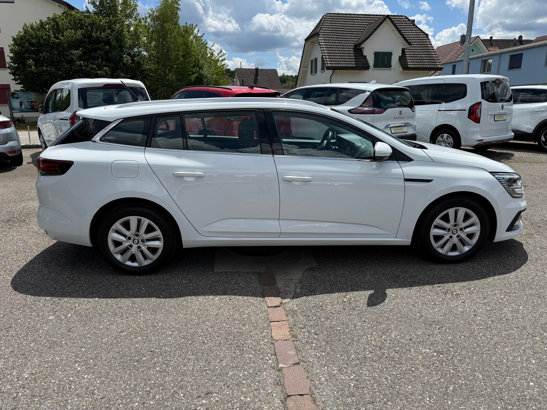 RENAULT Mégane Grandtour 1.5 dCi Business EDC-showroom-element-2