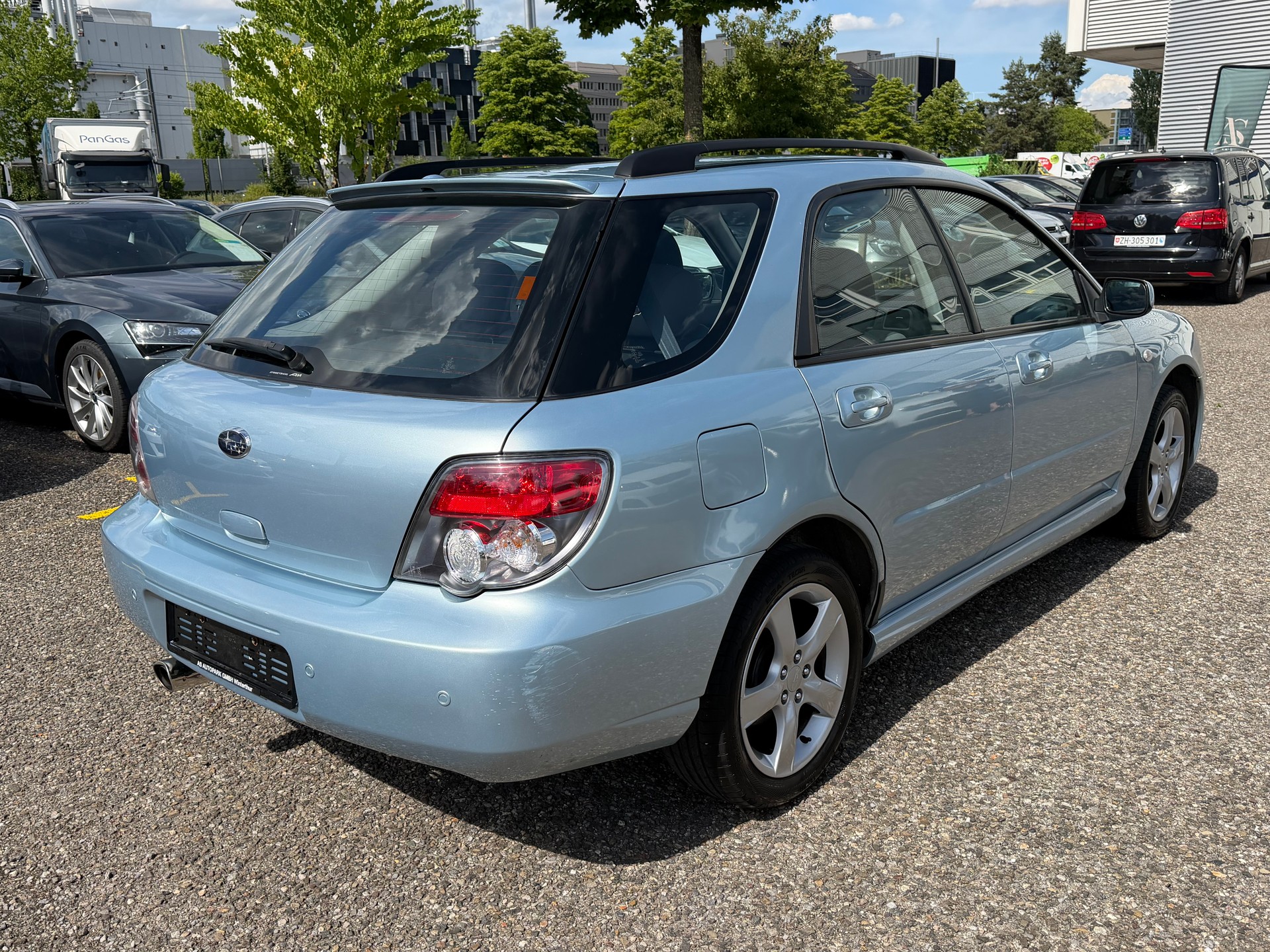 SUBARU Impreza 2.0R-image-4