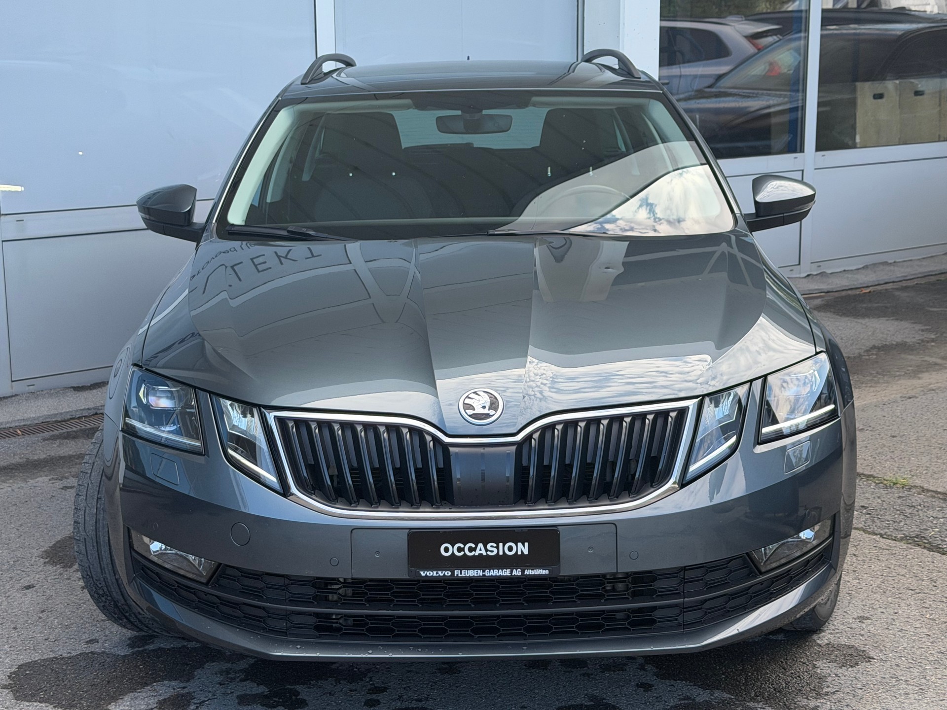 SKODA Octavia Combi 2.0 TSI Soleil 4x4 DSG-image-23