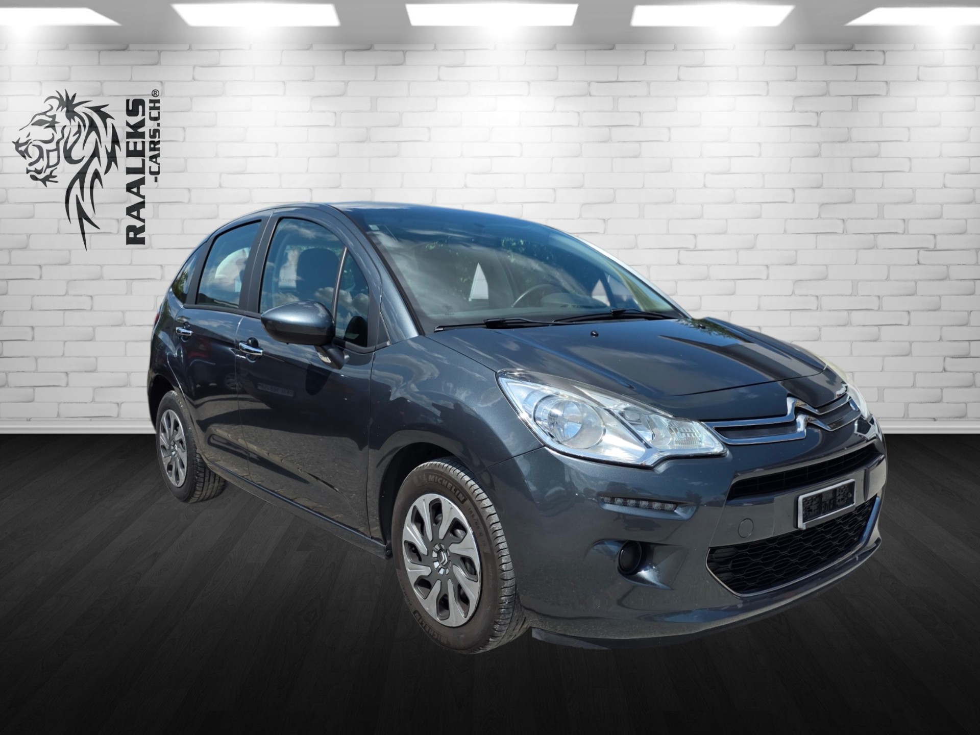 CITROEN C3 1.2i Exclusive-showroom-element-1