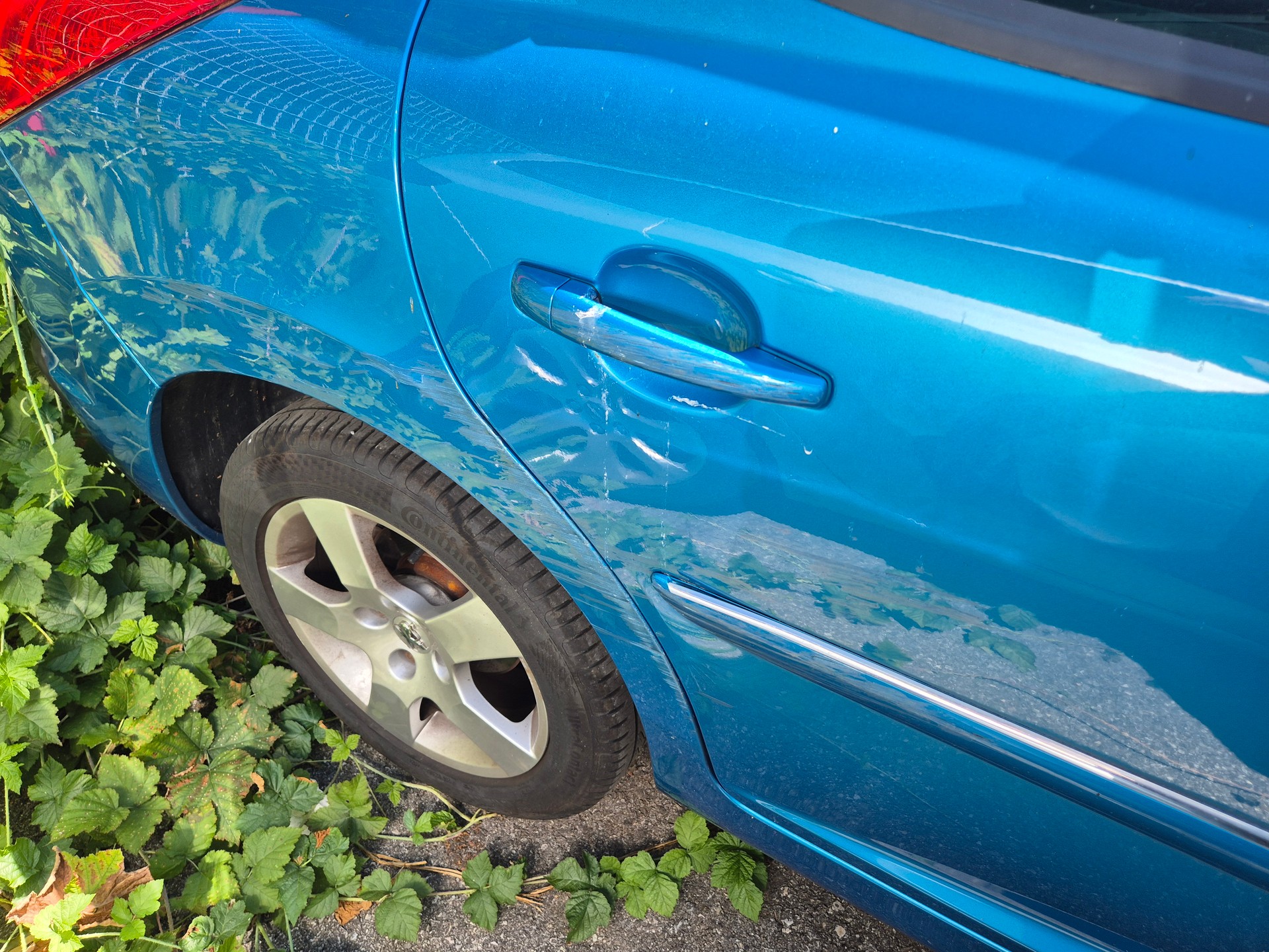 PEUGEOT 207 SW 1.6 16V Allure Automatic-image-10