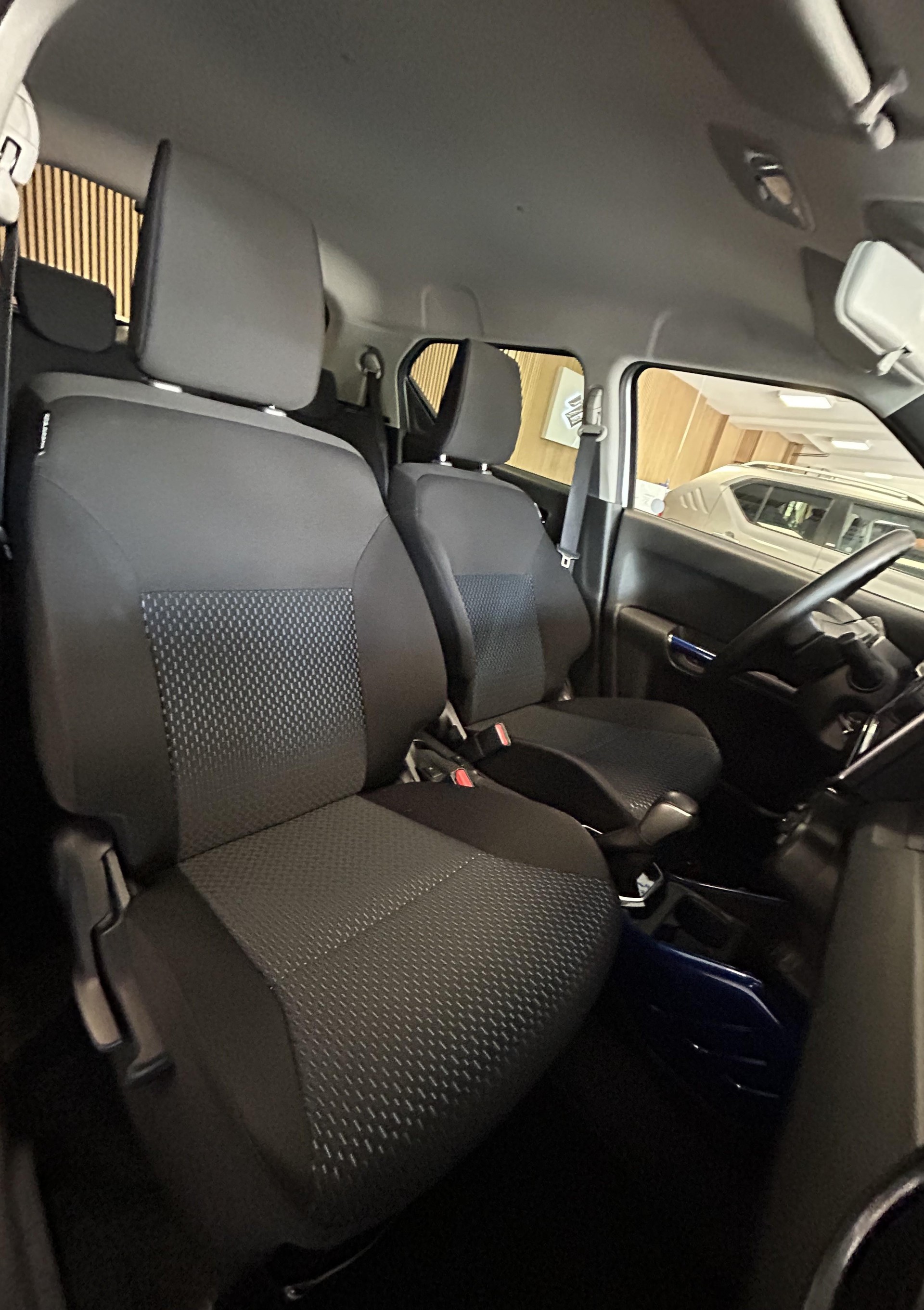 SUZUKI Ignis 1.2 Generation Hybrid-image-12