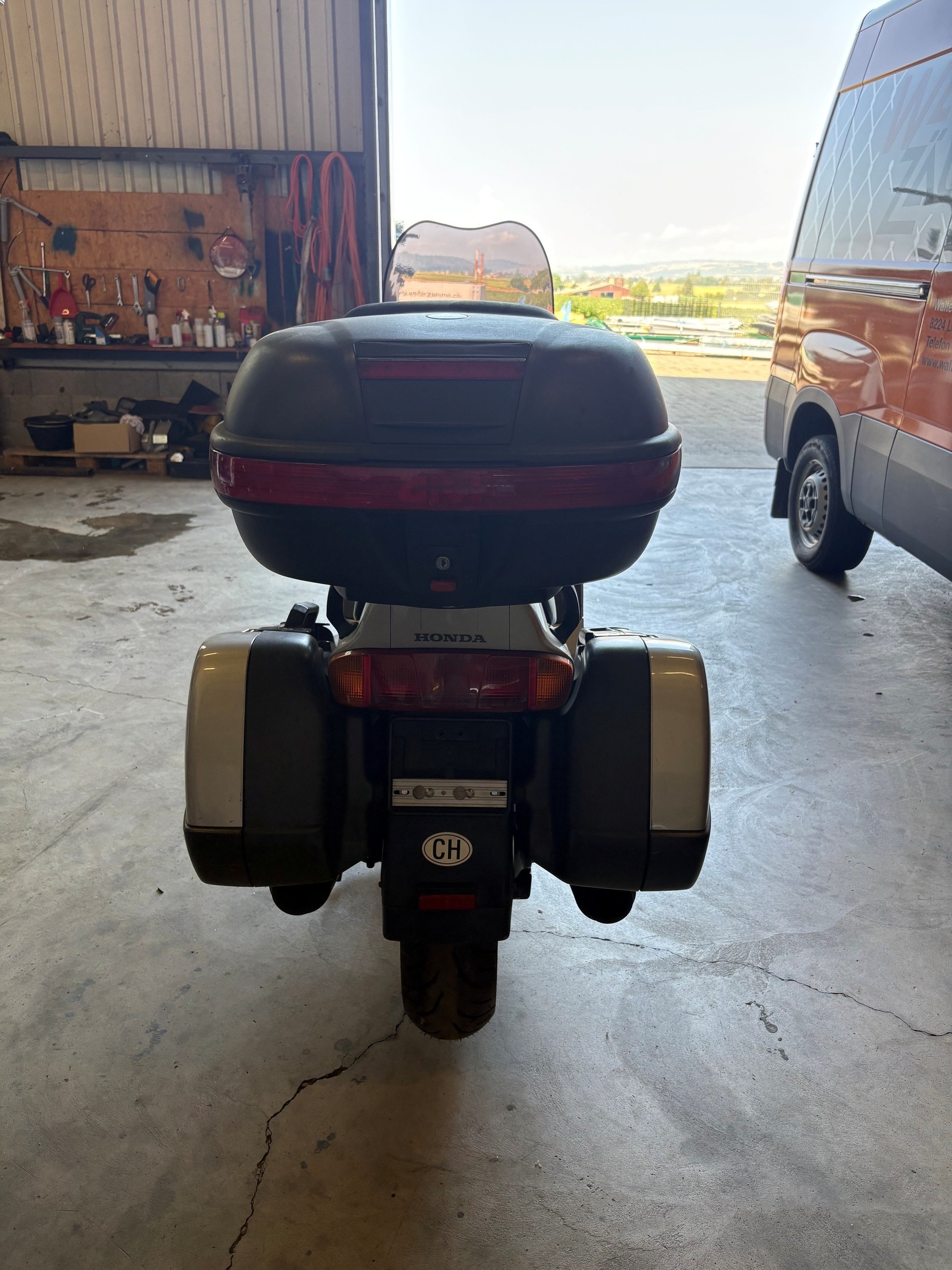 HONDA ST 1100 Pan-European-image-0
