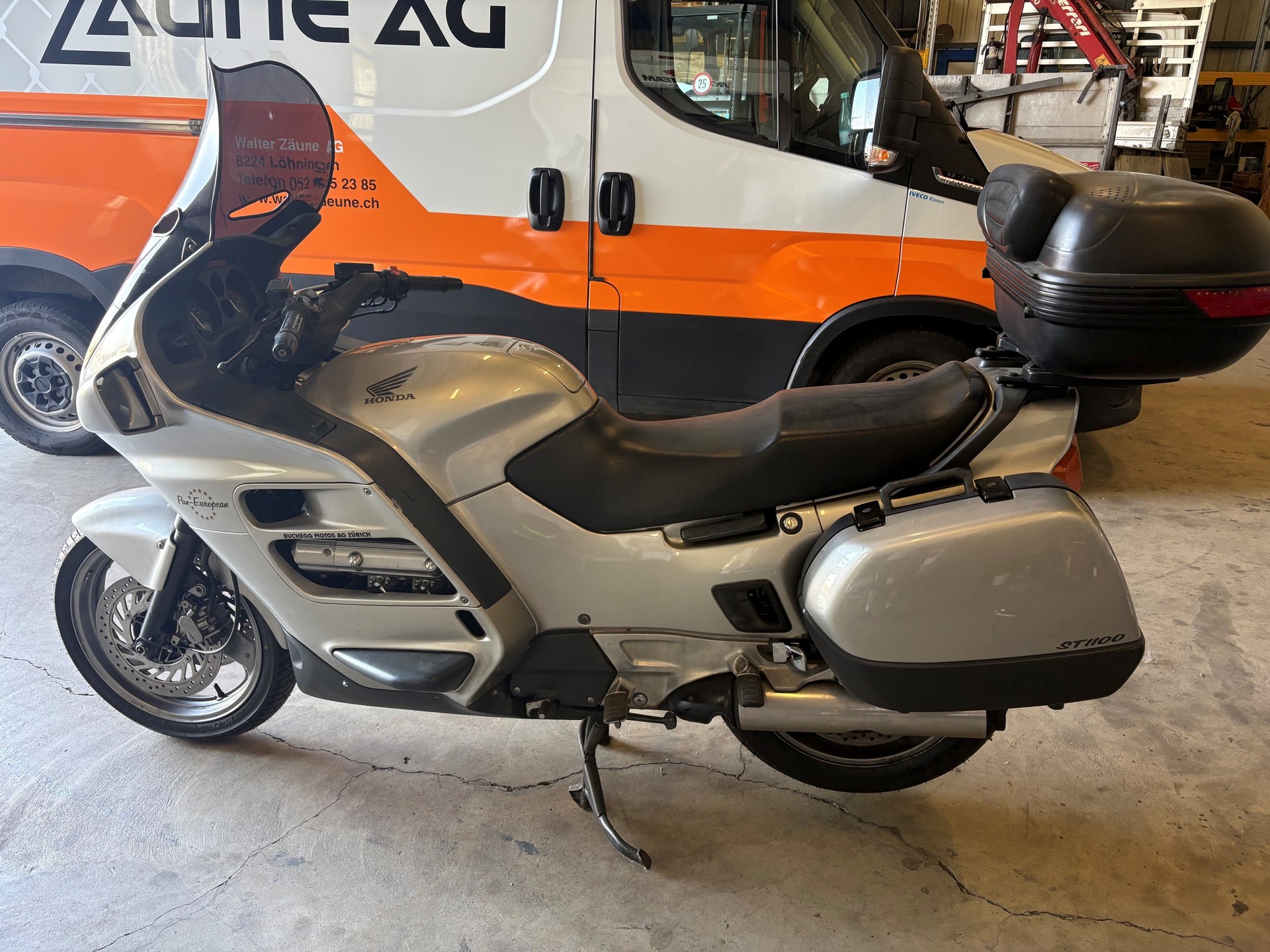 HONDA ST 1100 Pan-European-image-3
