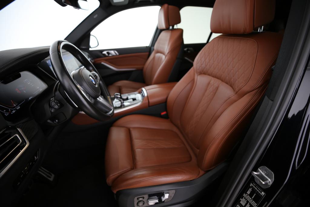 BMW X5 40d xDrive-showroom-element-2