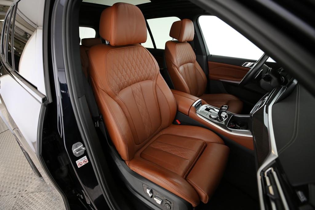 BMW X5 40d xDrive-image-14