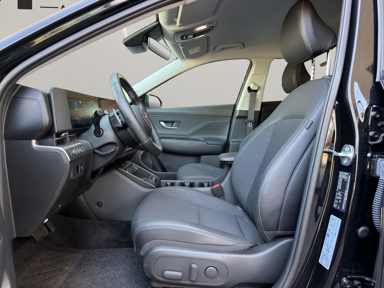 HYUNDAI Kona 1.6 GDi Hybrid Amplia * CH- Fahrzeug *-image-7