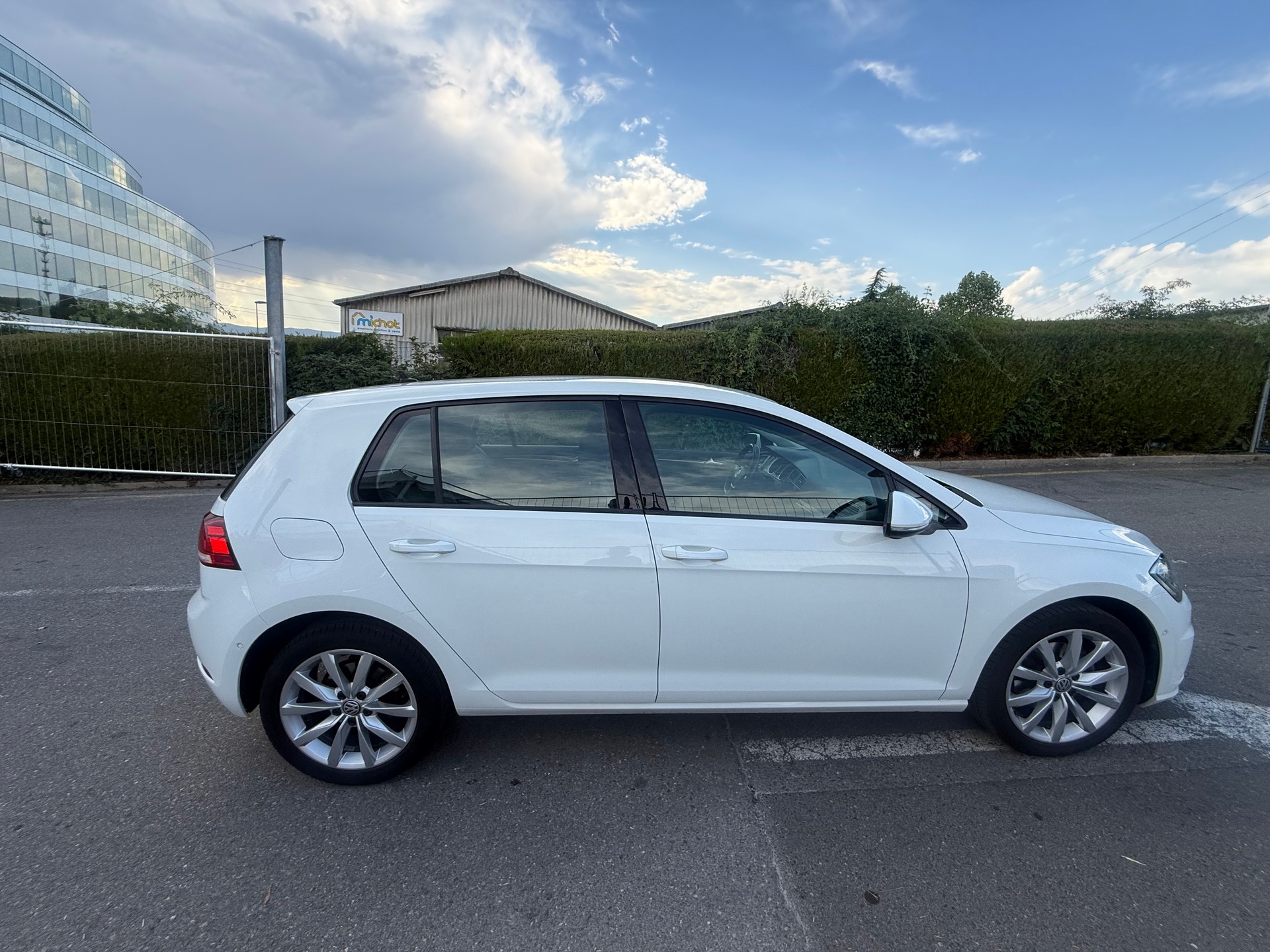 VW Golf 1.5 TSI EVO Highline-image-6