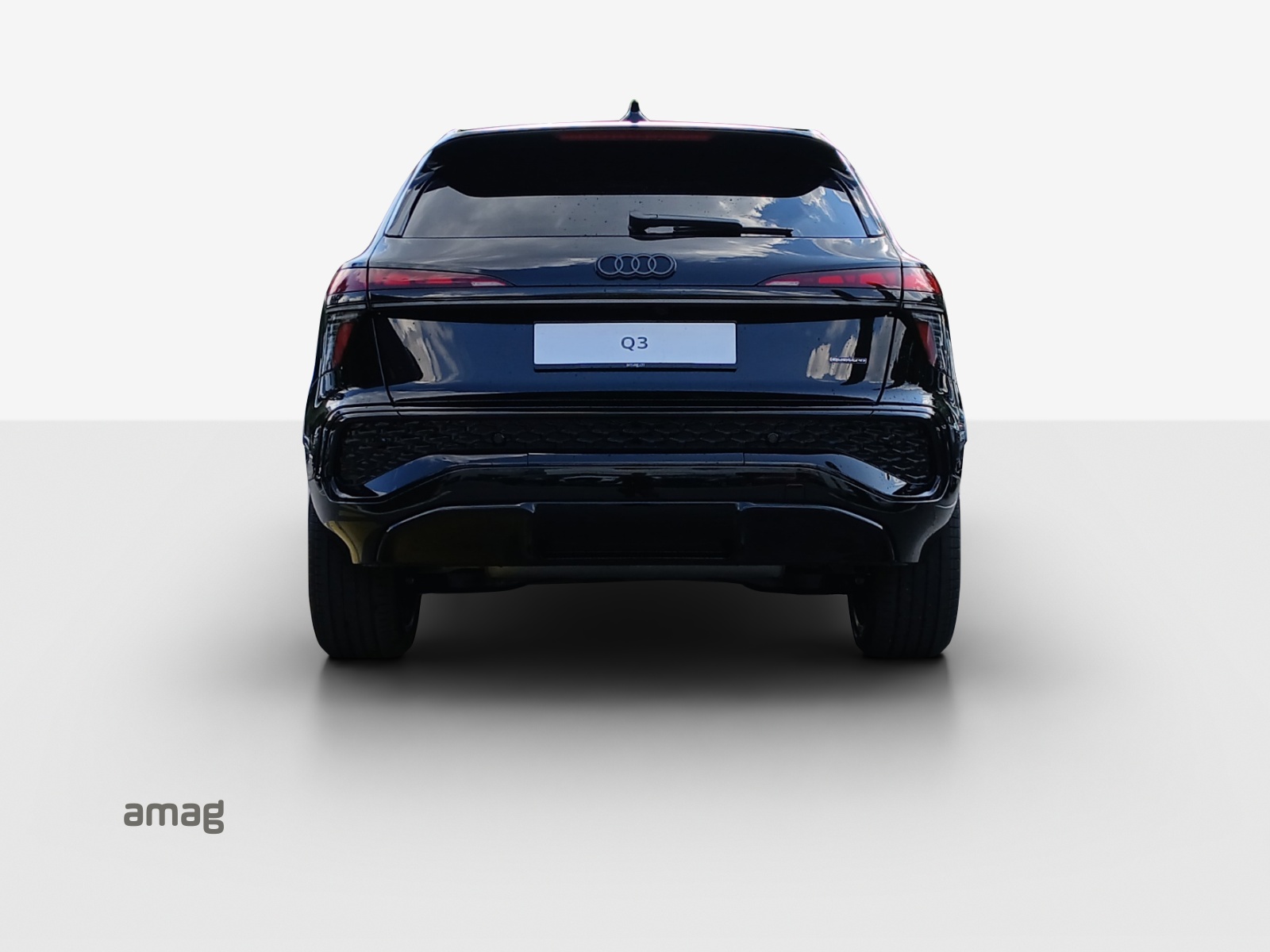 AUDI Q3 SUV TFSI quattro 150 kW S tronic-showroom-element-3