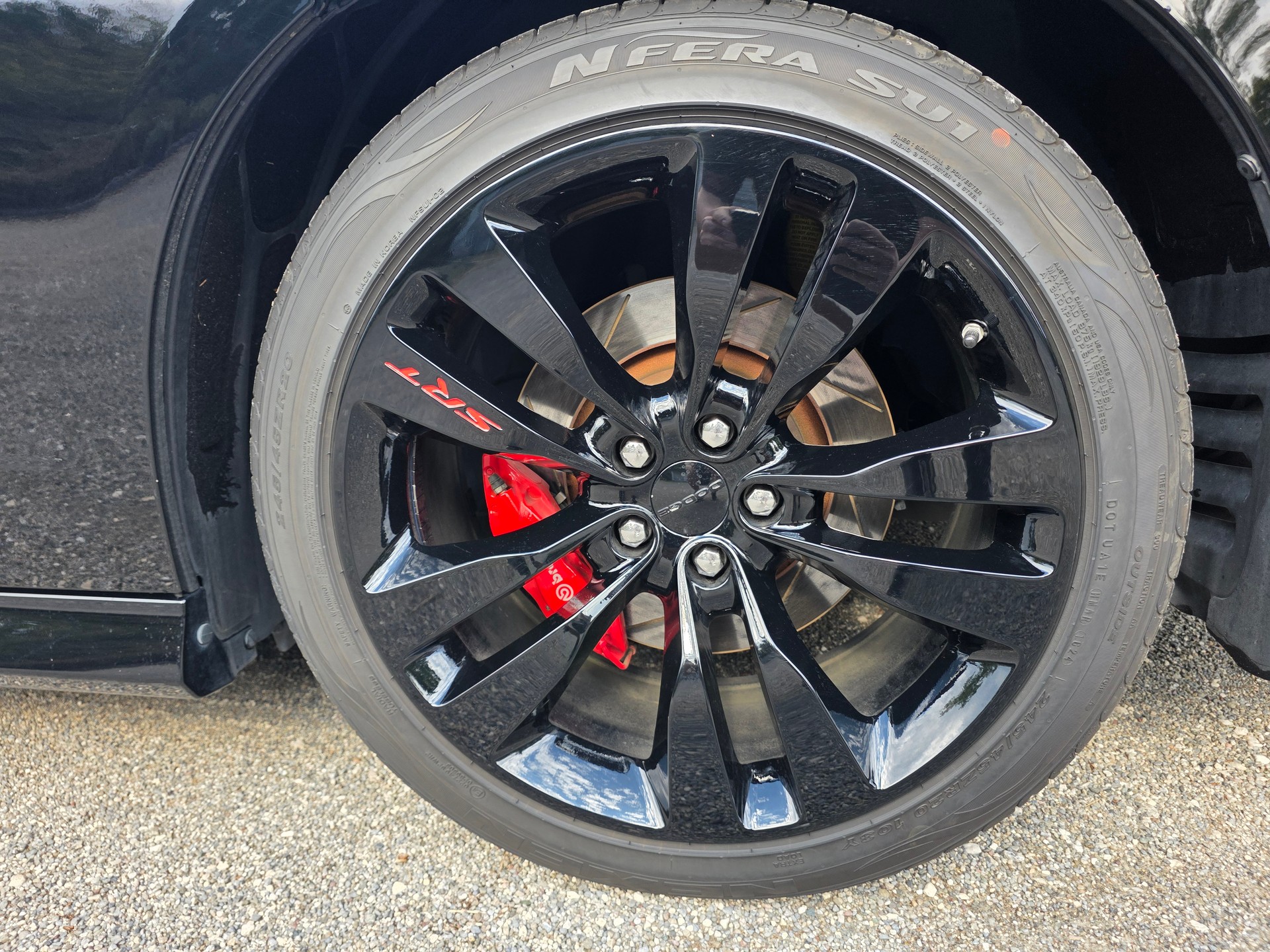 DODGE SRT-8-image-5