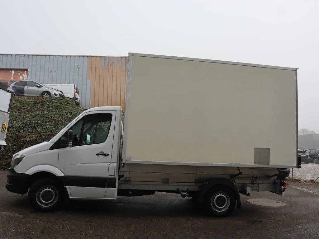 MERCEDES-BENZ Sprinter 316 CDI Kompakt 7G-Tronic ** Klimaanlage ** Nutzlast-720kg ** 3-Plätzer **-showroom-element-2