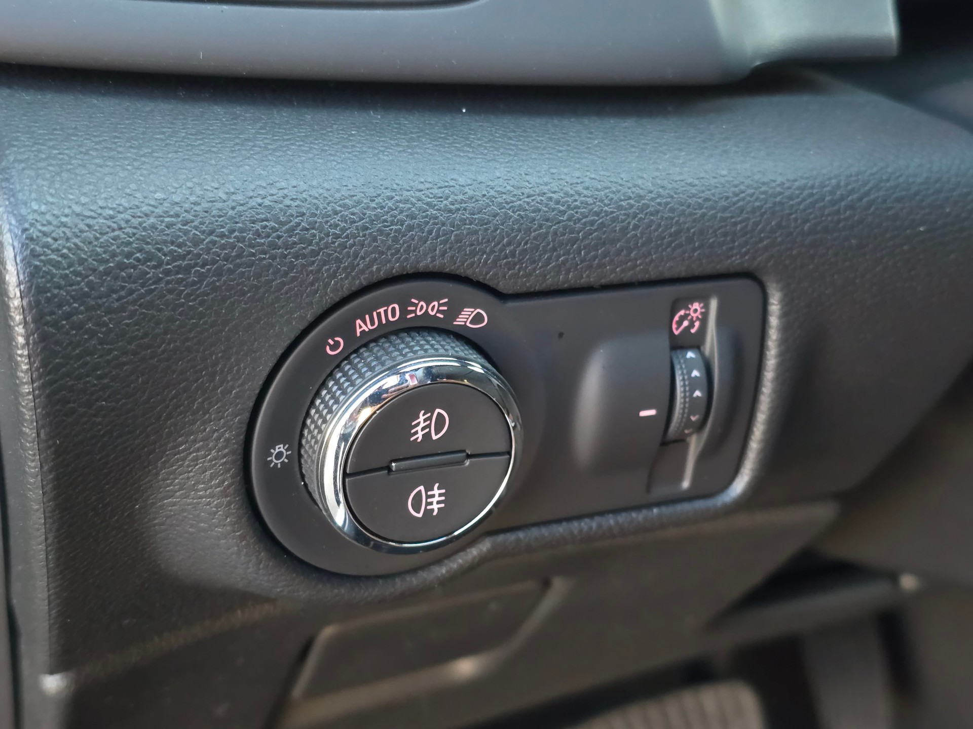 OPEL Cascada 1.6i 16V Supreme Automat-image-23