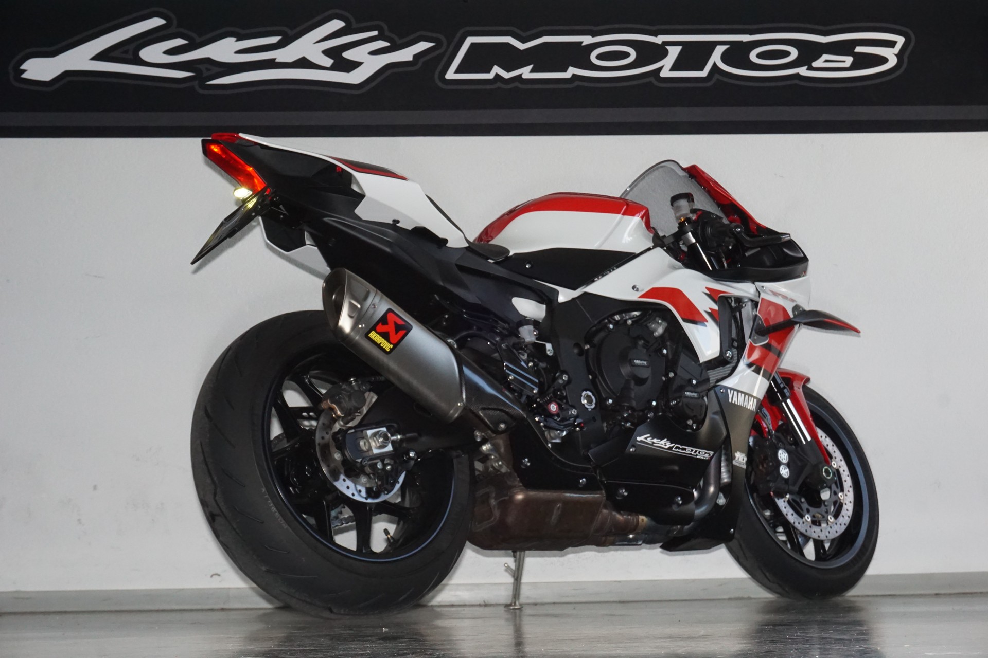 YAMAHA YZF-R1 ABS-image-10