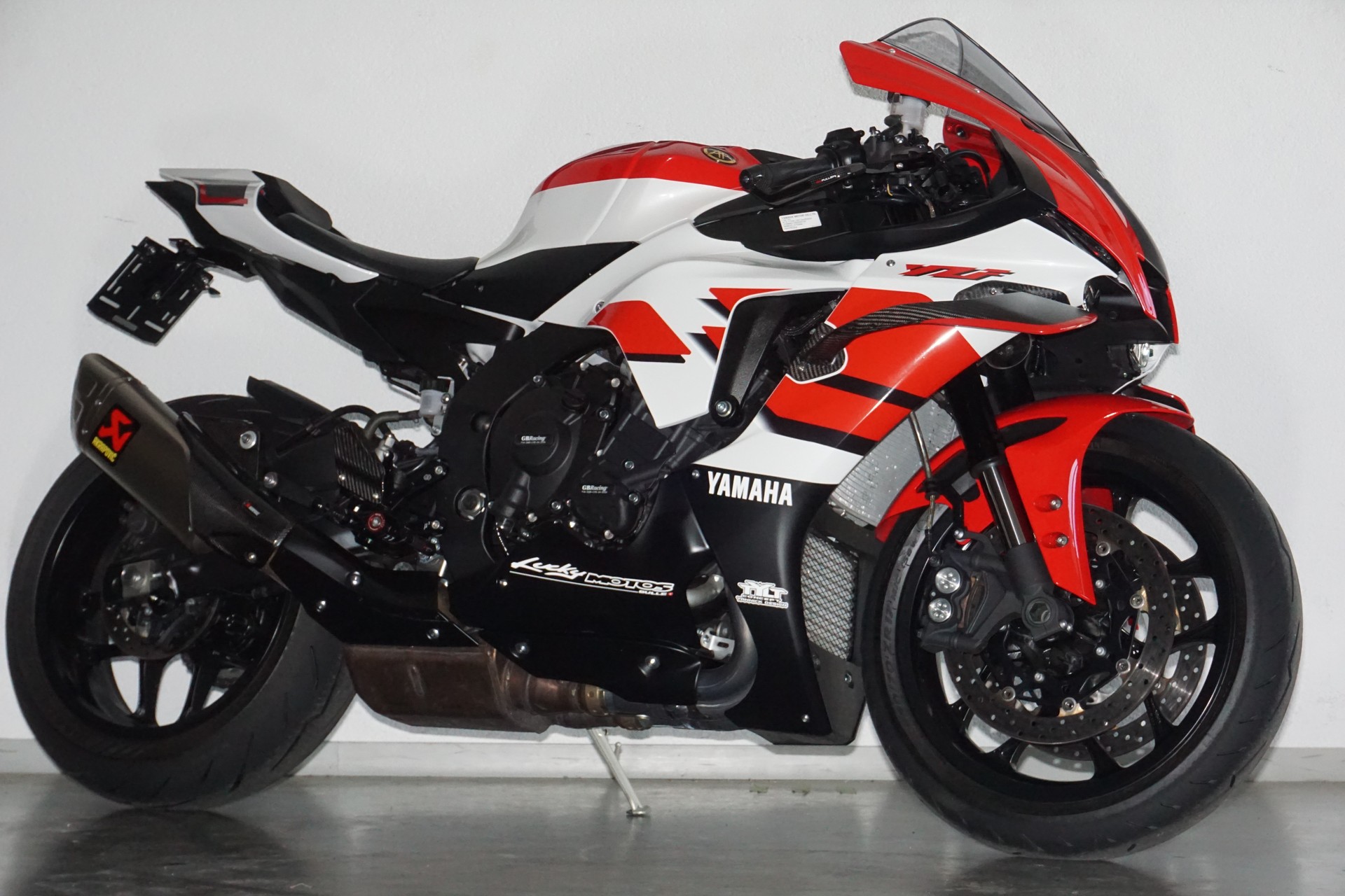 YAMAHA YZF-R1 ABS-image-7