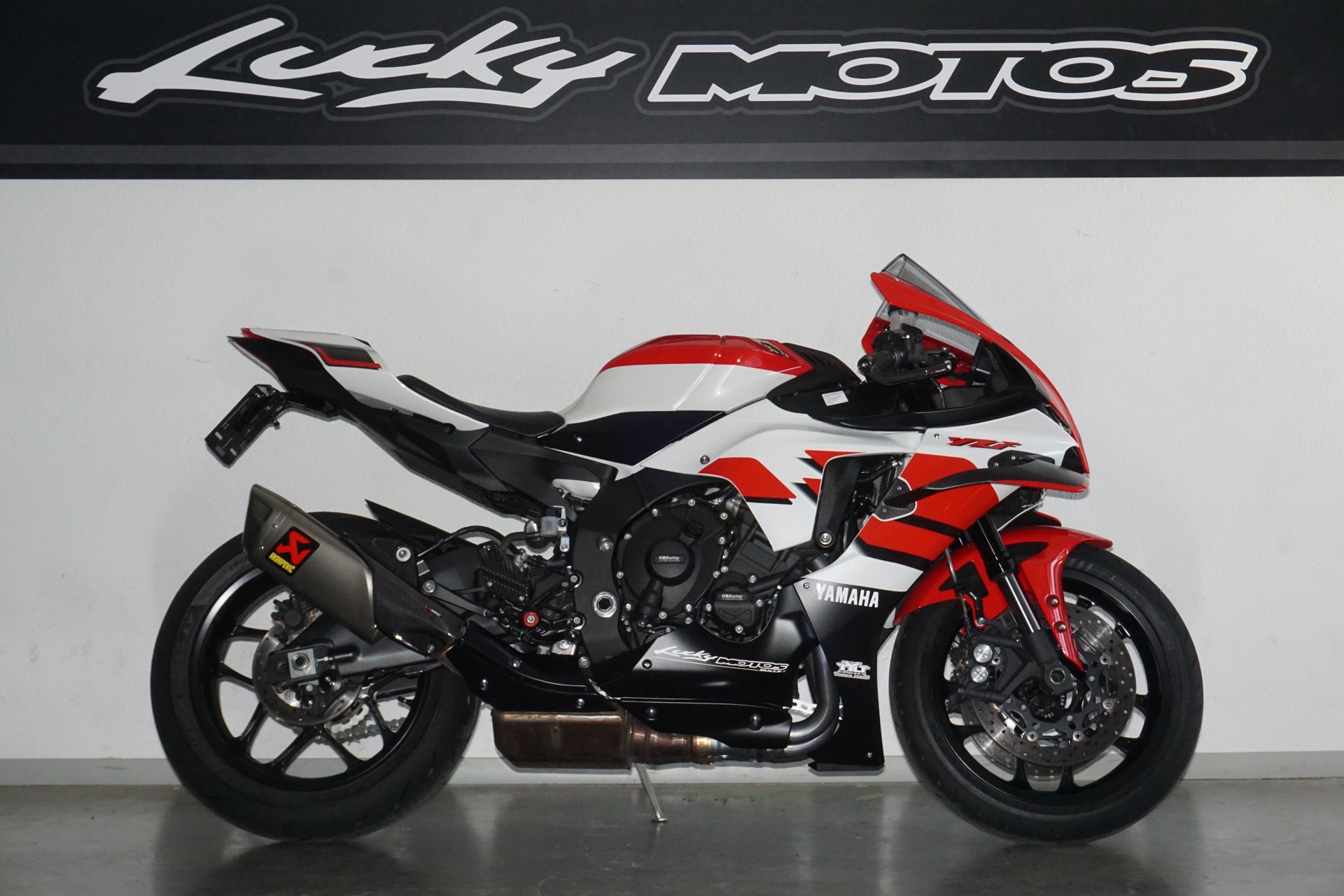 YAMAHA YZF-R1 ABS-image-9