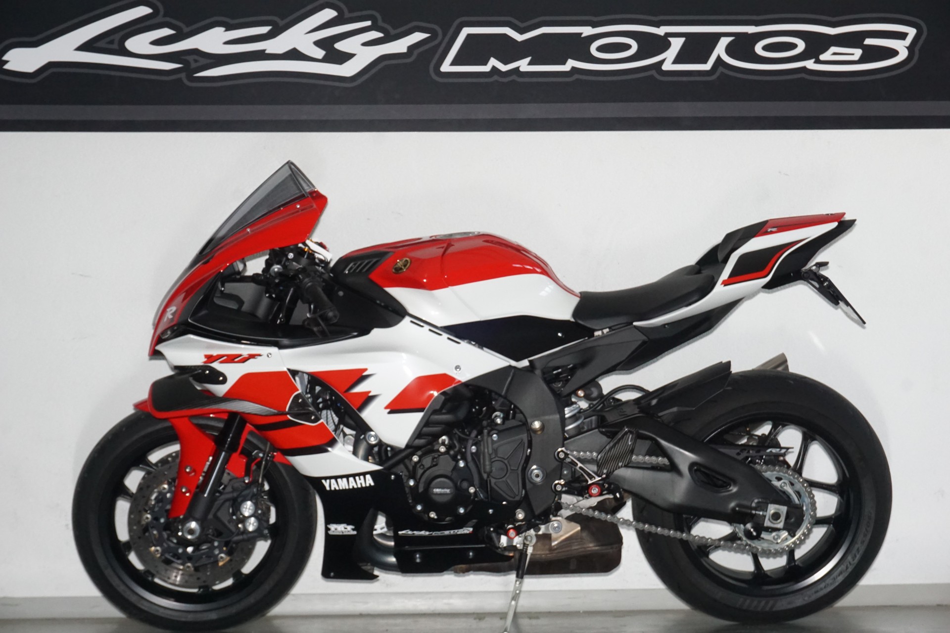YAMAHA YZF-R1 ABS-image-0