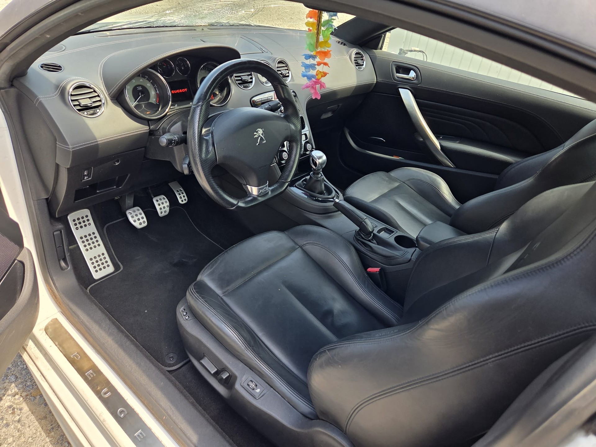 PEUGEOT RCZ 1.6 Turbo-image-6